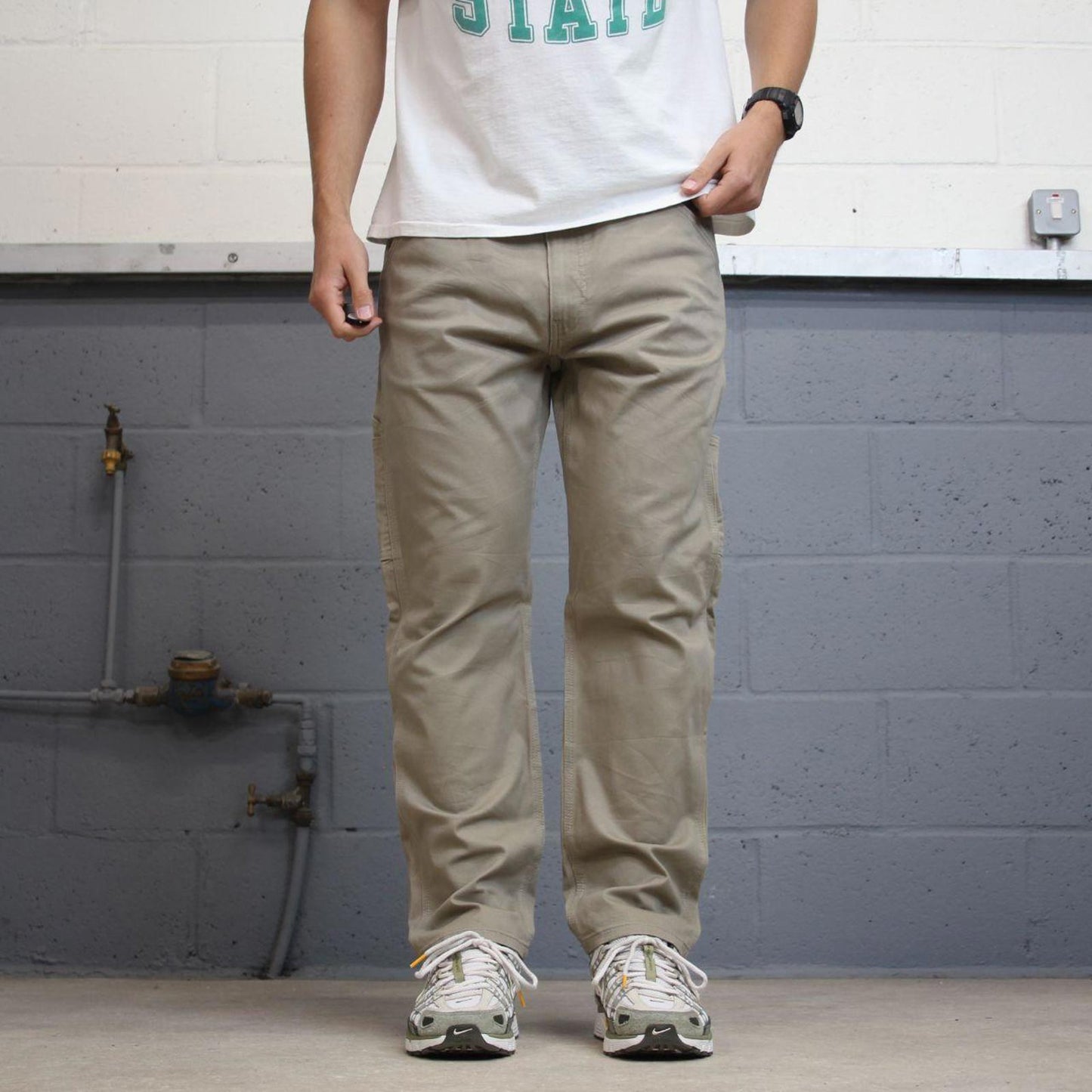 Beige Levis Carpenter Jeans W38L28 straight leg cargos red tab logo skater style