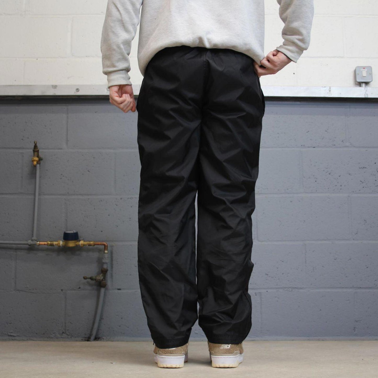Vintage Adidas trackies S loose black y2k style joggers adjustable embroidered logo pants