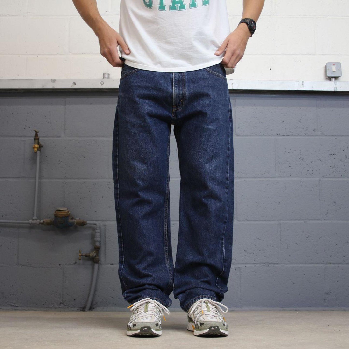 Blue Levis 505 jeans W38L30 blue loose straight leg y2k style pants red tab logo