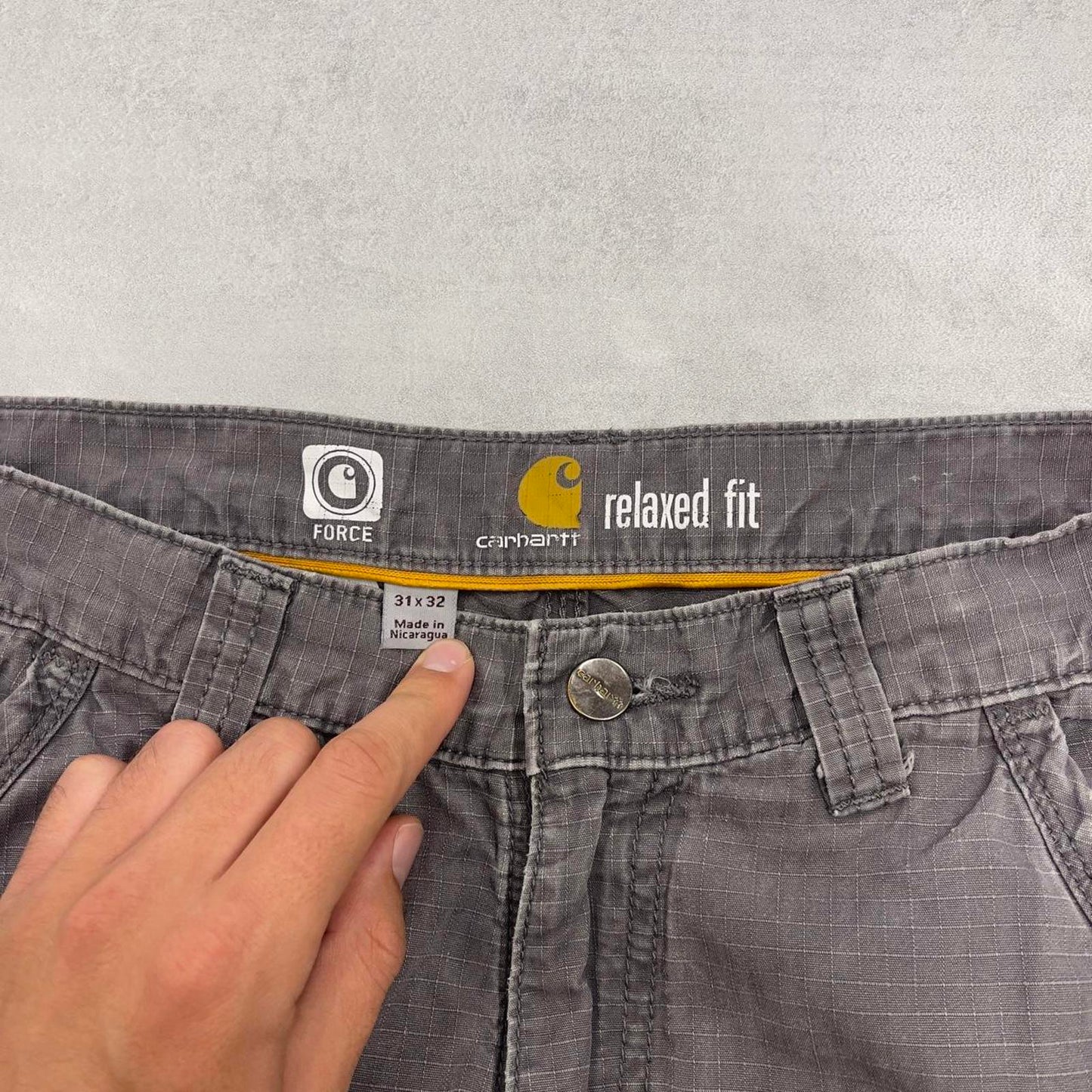 Grey Carhartt cargo pants W31L32