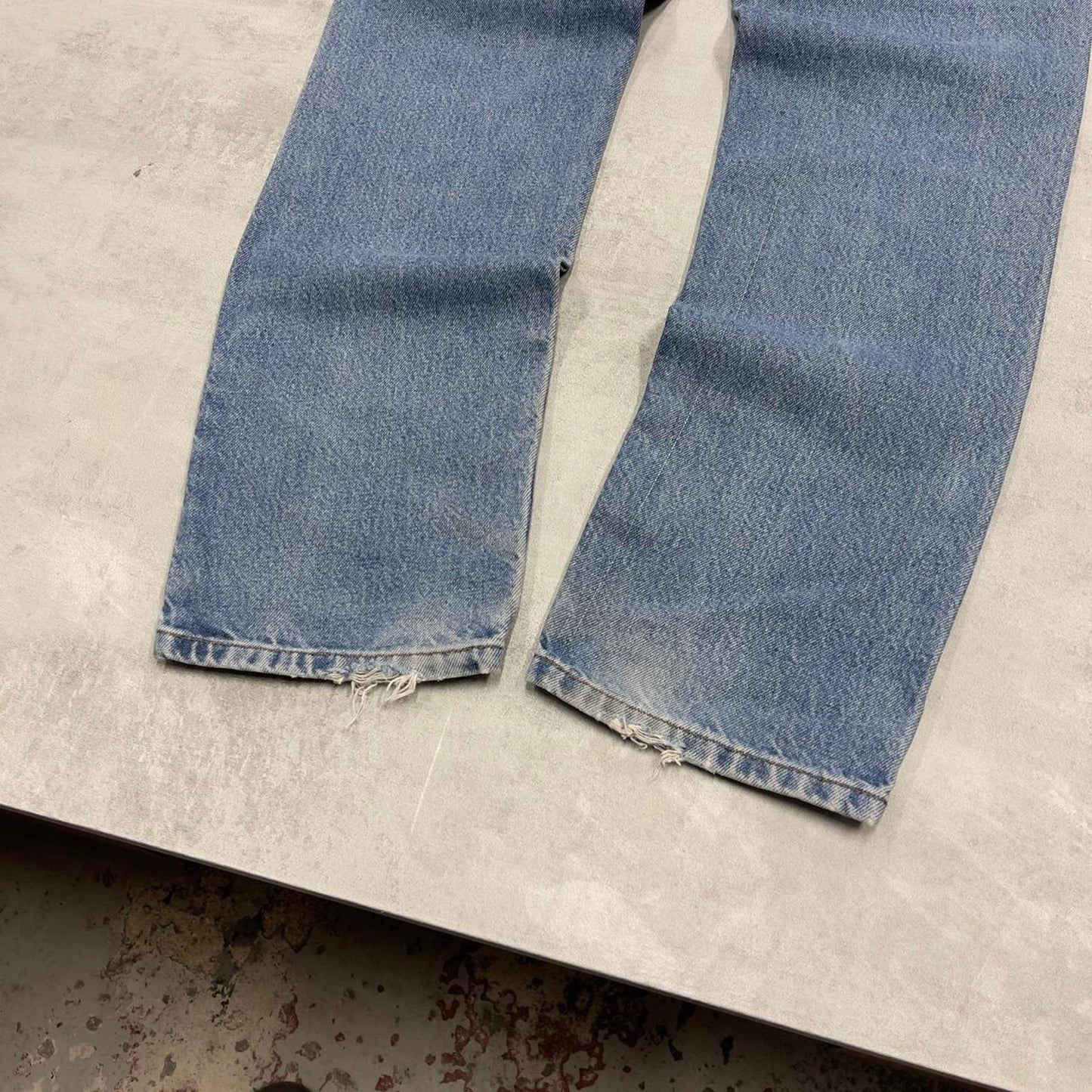 Blue vintage Carhartt jeans W32L34 90s skater style thick denim 5 pocket pants
