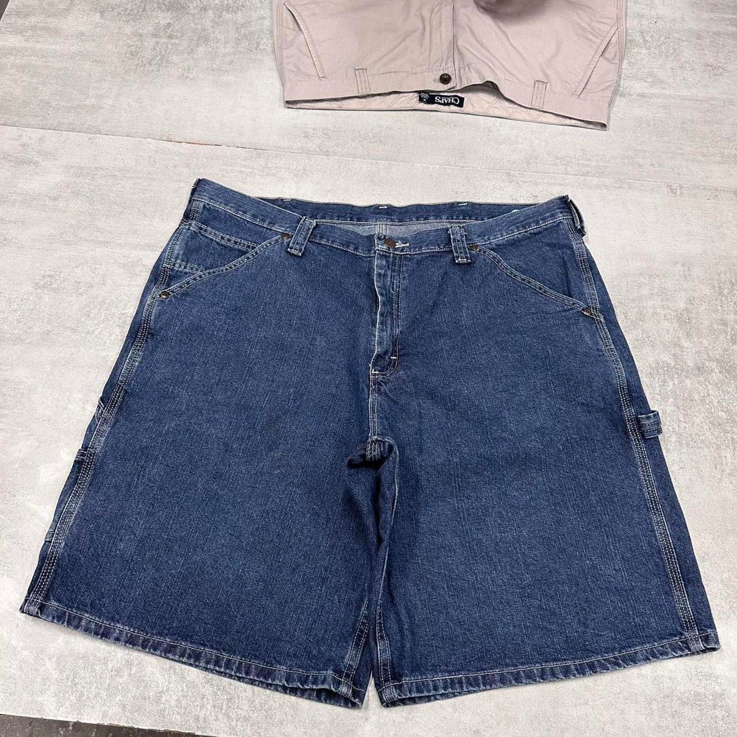 Baggy Lee carpenter jorts W40