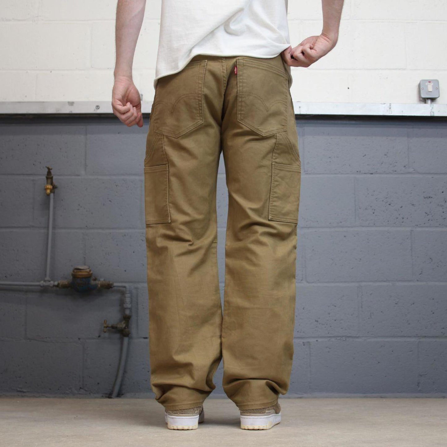 Levis 505 Carpenter Jeans W34L32 tan skater style cargos red tab logo