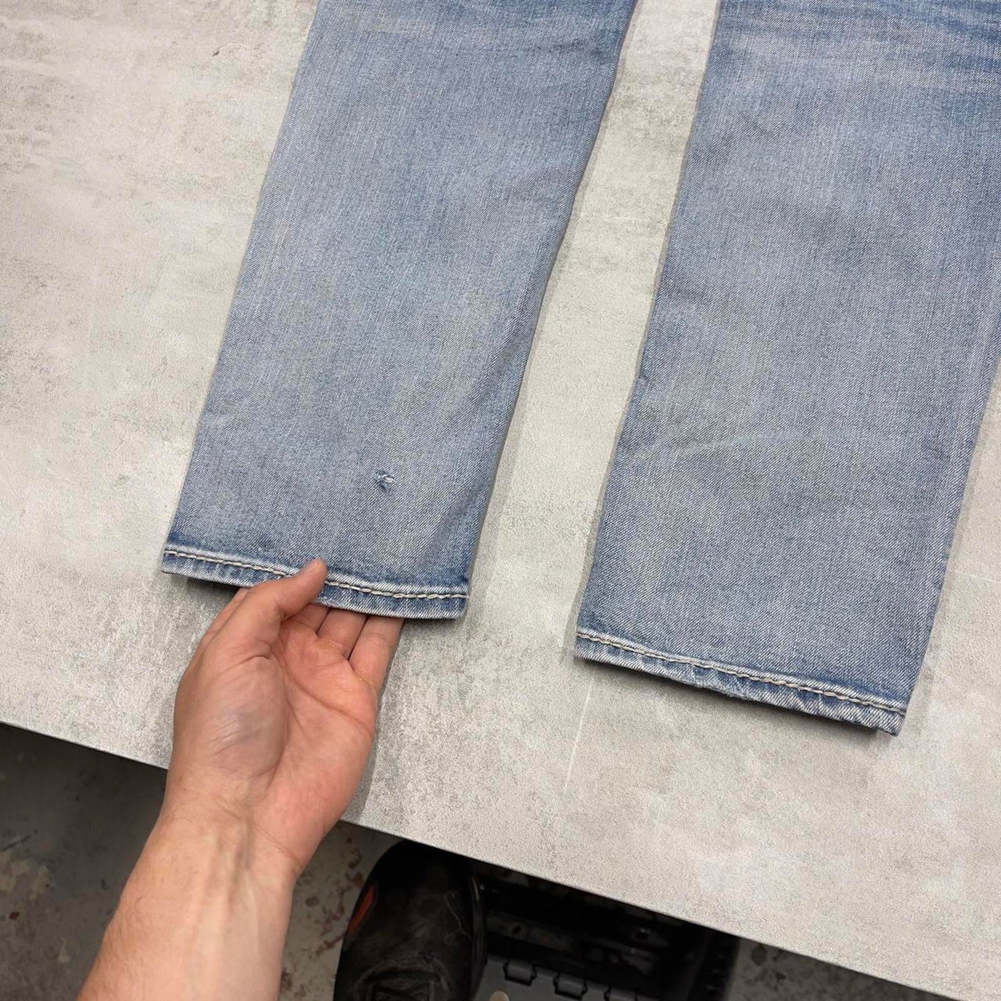 Silver embroidered denim jeans W32 L30 blue skinny y2k embroidered design
