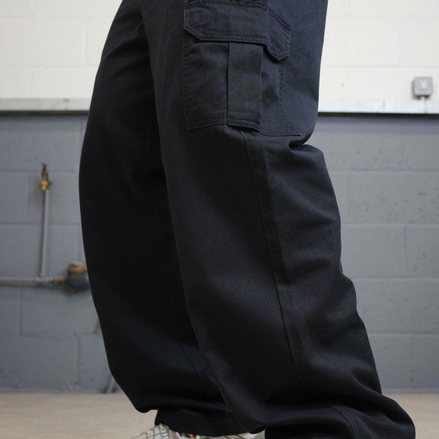 Baggy Dickies cargo trousers W38L30 chino style skater cargo pants patch logo