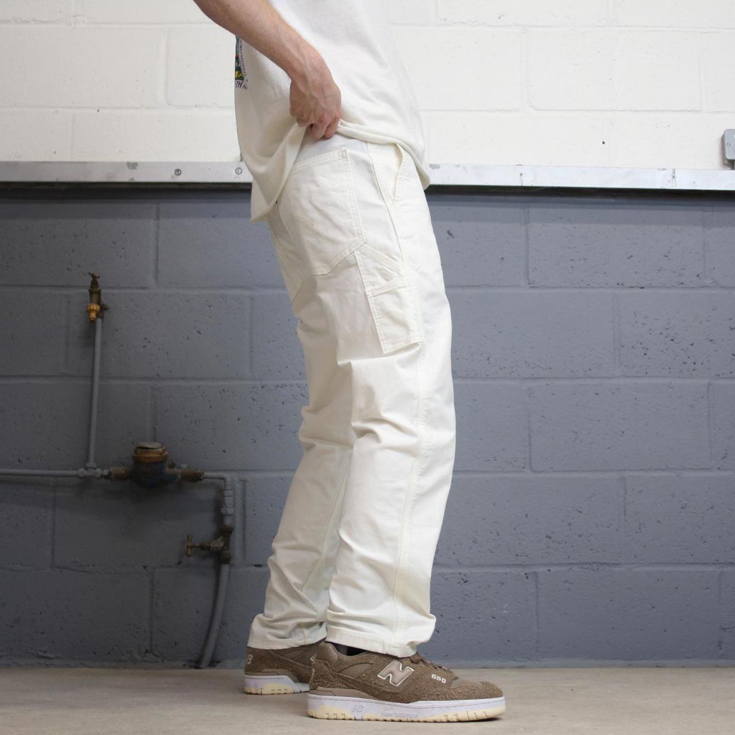 White Levis carpenter jeans W34L30 denim straight fit y2k style cargo trousers tab logo