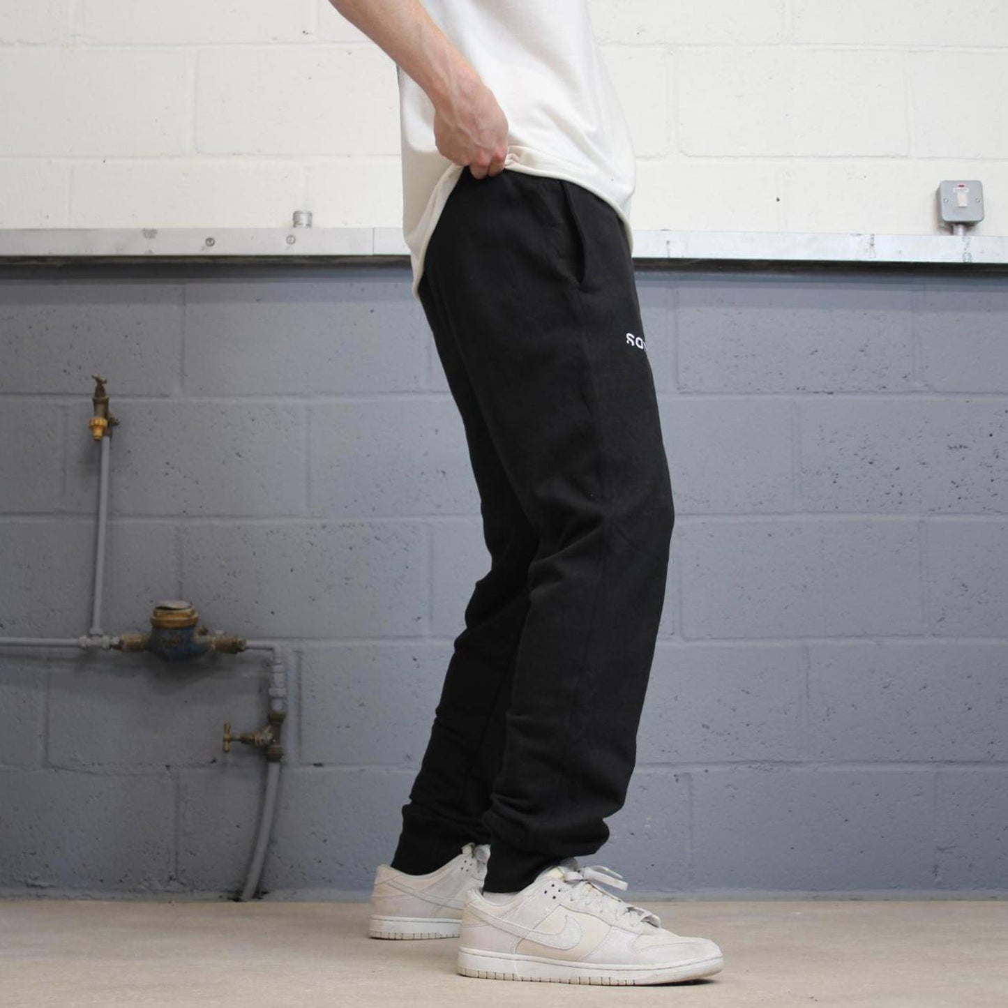 Vintage y2k black Champion joggers M loose jogger sweatpants embroidered logo