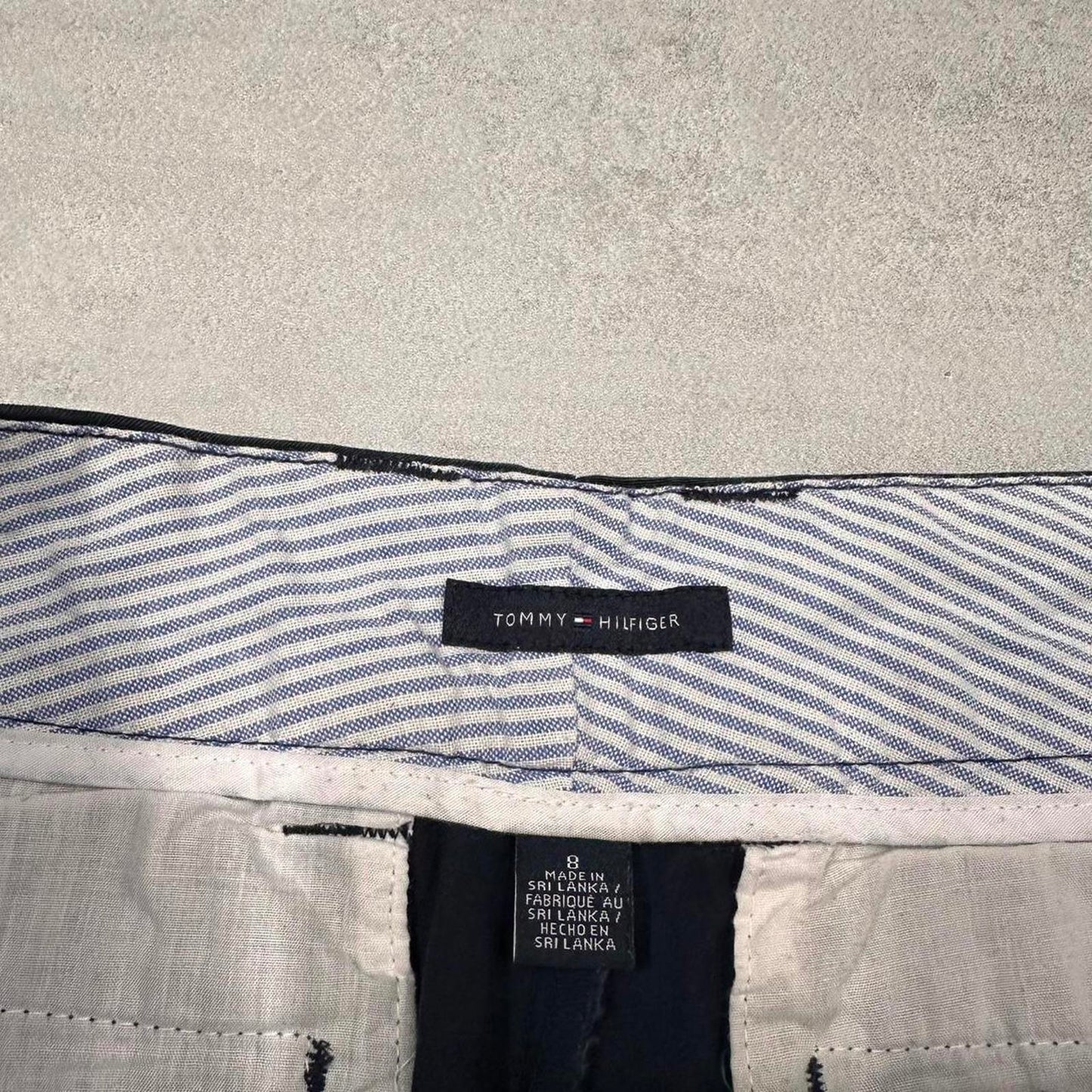 Womens Tommy Hilfiger shorts size 8 (31)