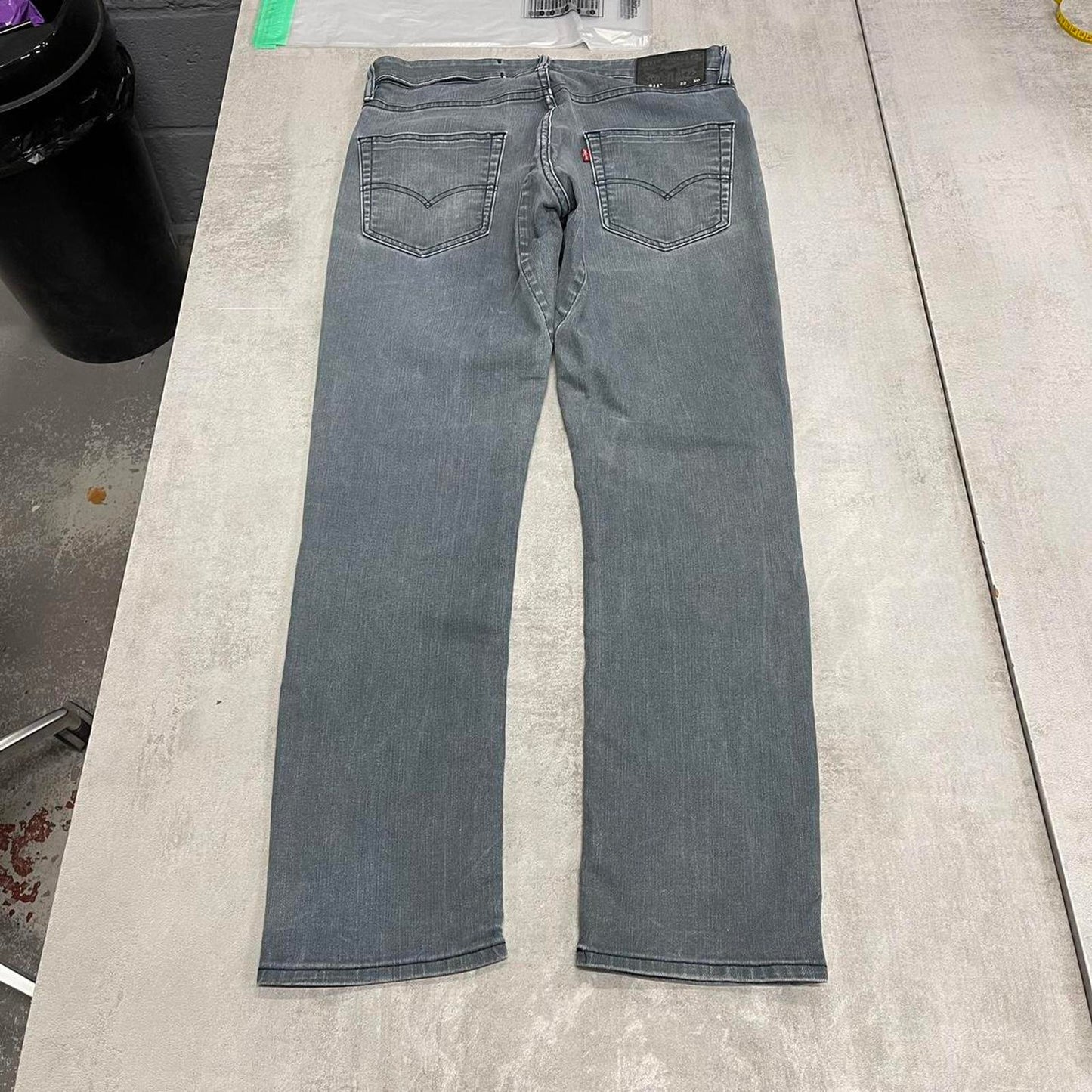 Blue / grey Levi's 511 jeans W32