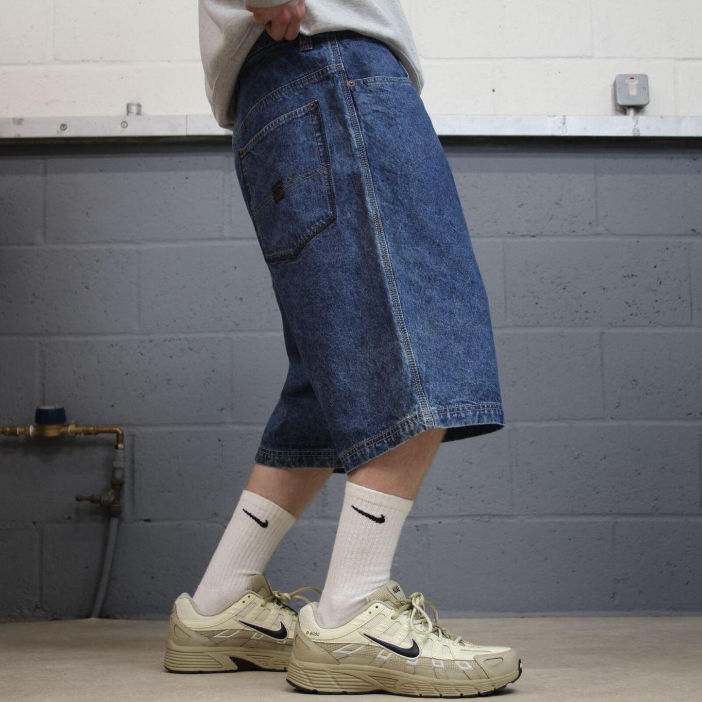Baggy denim shorts y2k cargo blue A.P.CO. skater style brand surf jorts