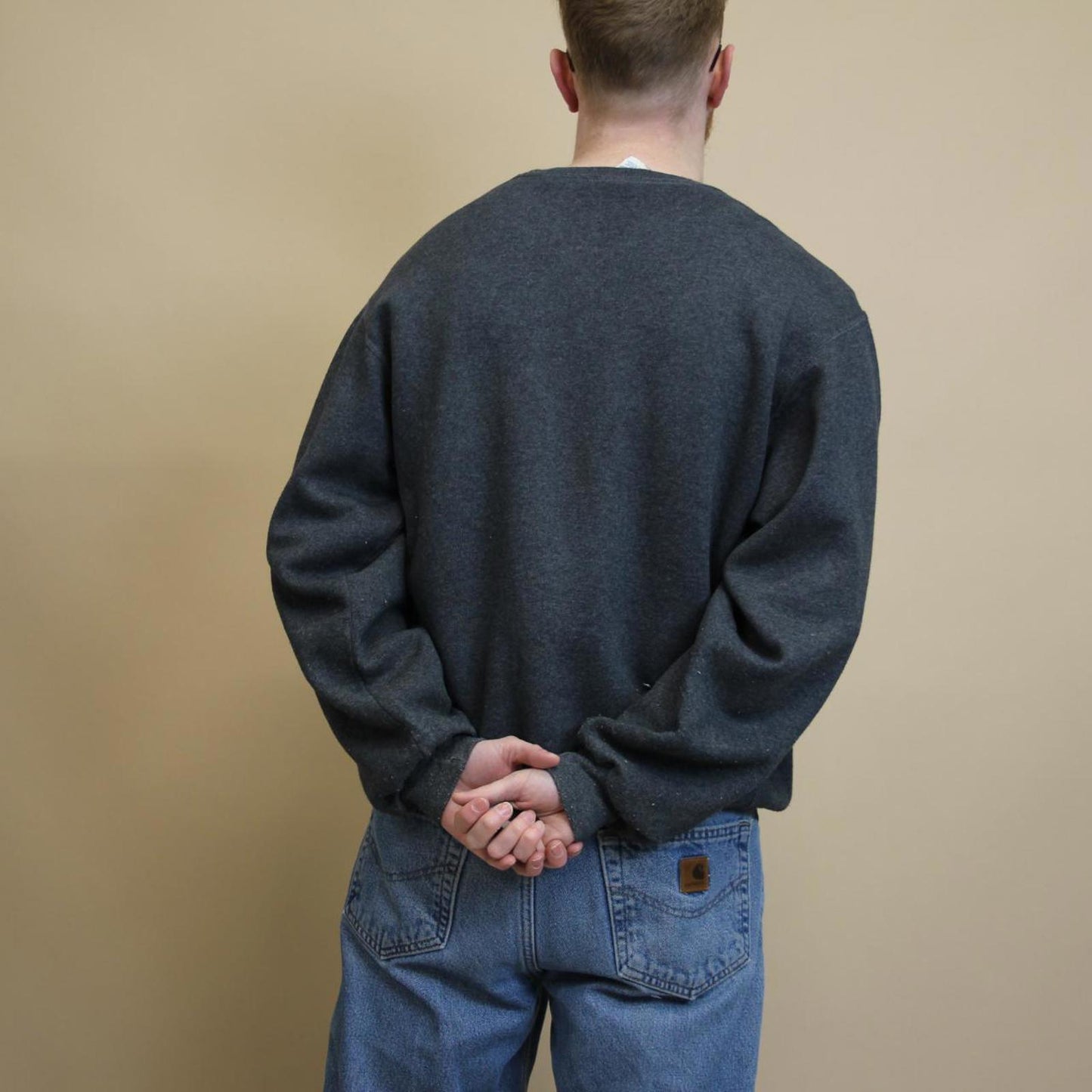 Grey vintage Russell sweatshirt M
