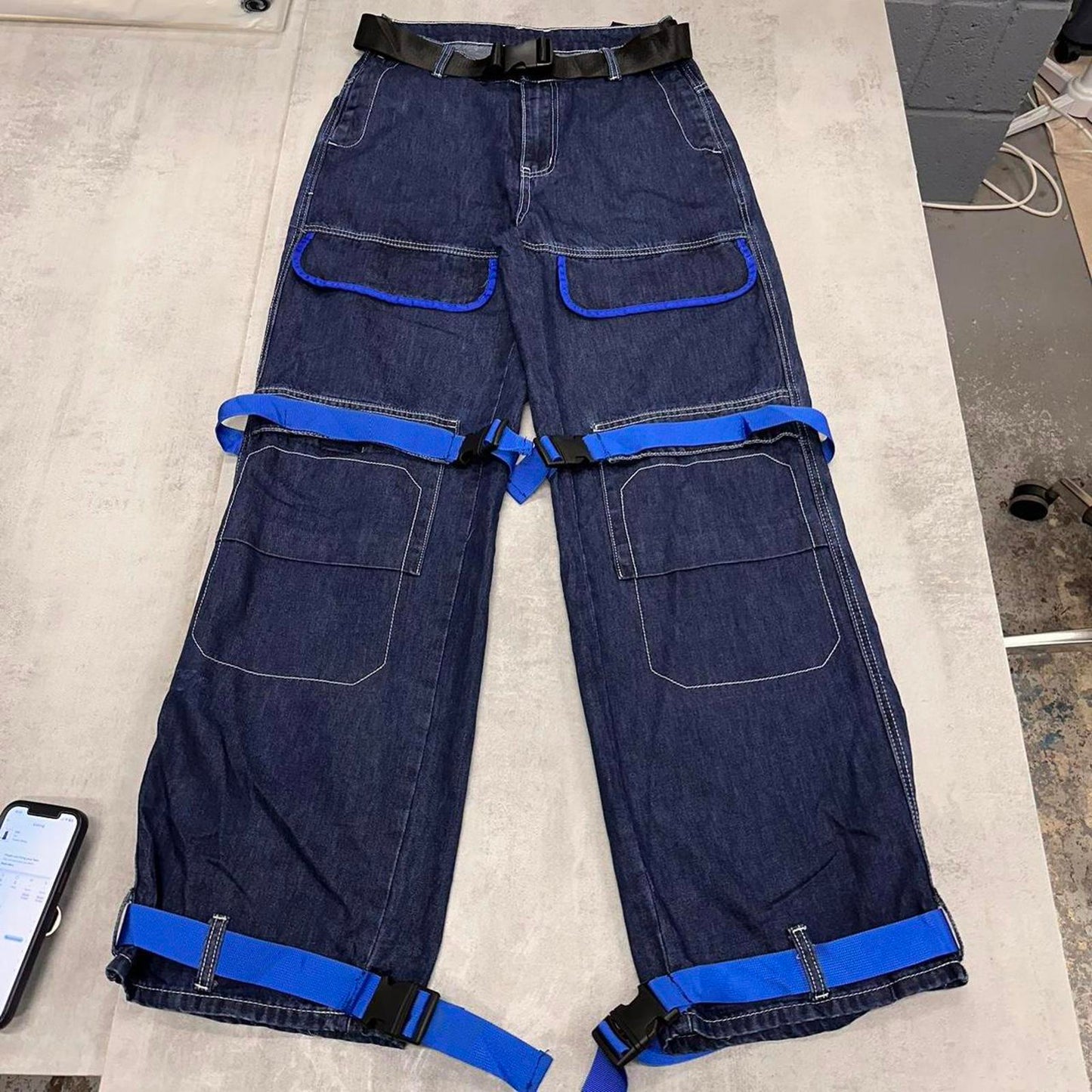 Blue SHEIN baggy cargo jeans W30L32