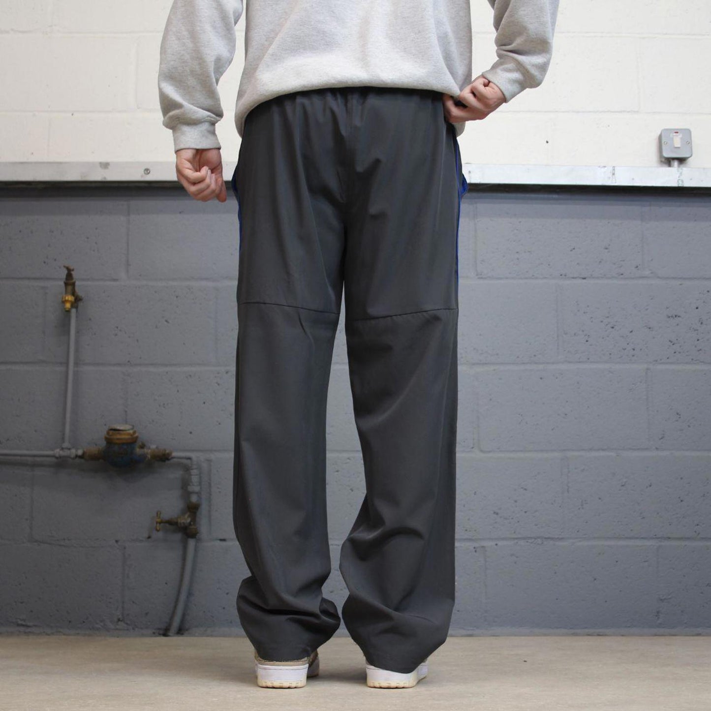 Grey Reebok trackies Large loose y2k floaty leg joggers print logo side stripe shell suit pants