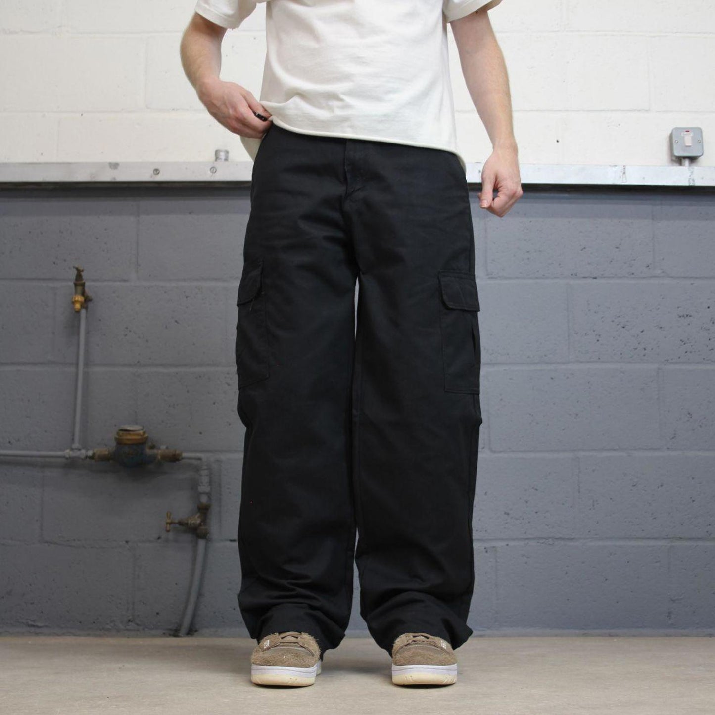 Baggy Dickies cargo trousers W34L34 black loose chino style skater cargo pants