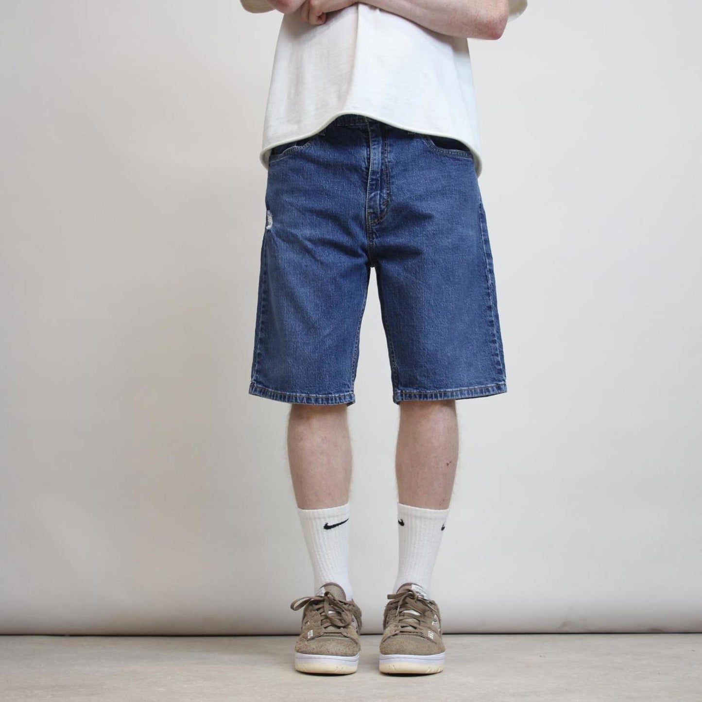 Vintage Mens Levi’s 405 jorts W36
