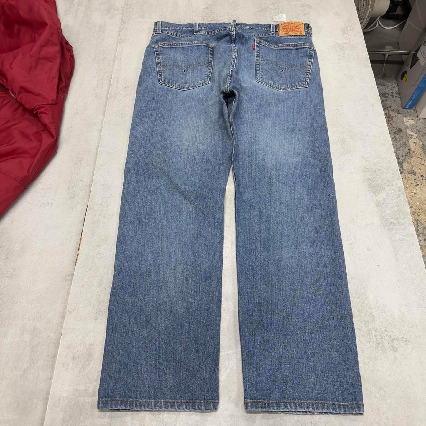 Blue Levis 505 jeans W38L30 blue loose straight leg y2k style pants red tab logo