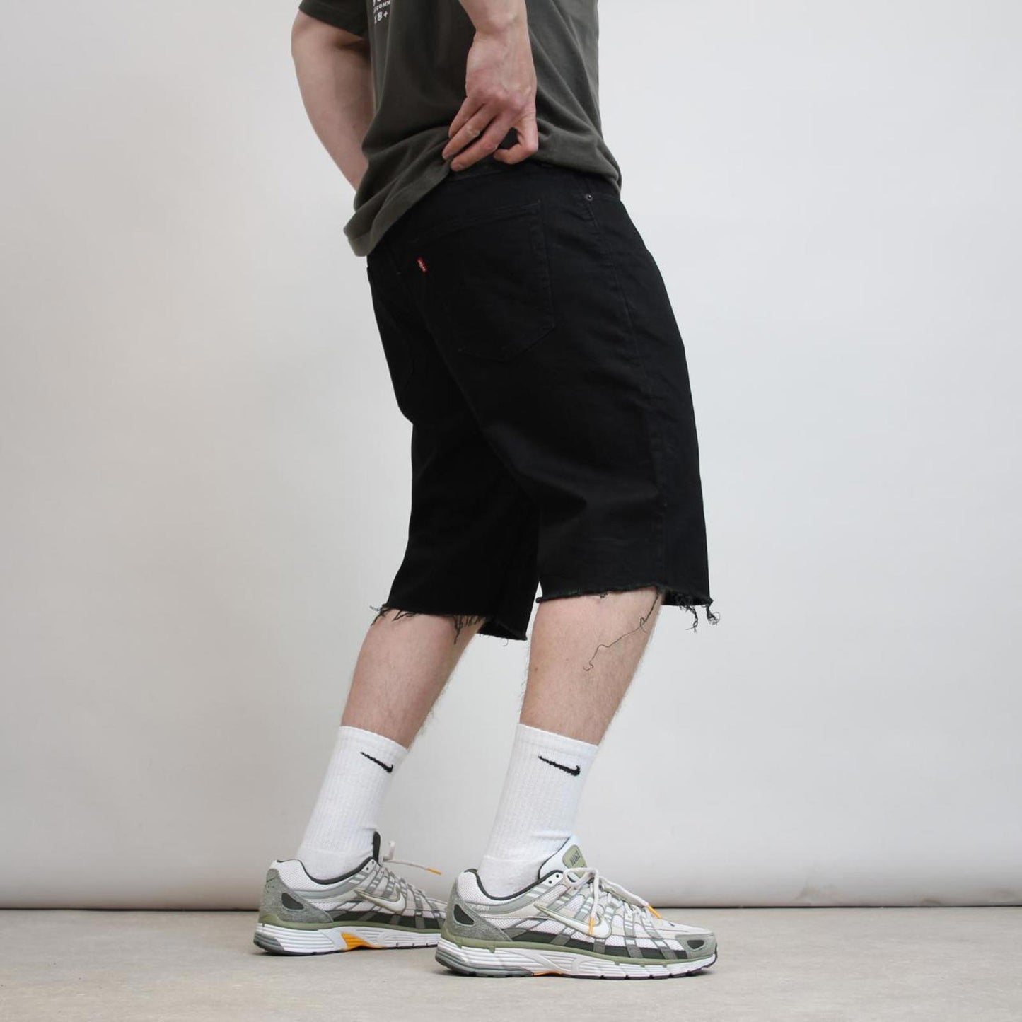 Levi’s Jorts W42
