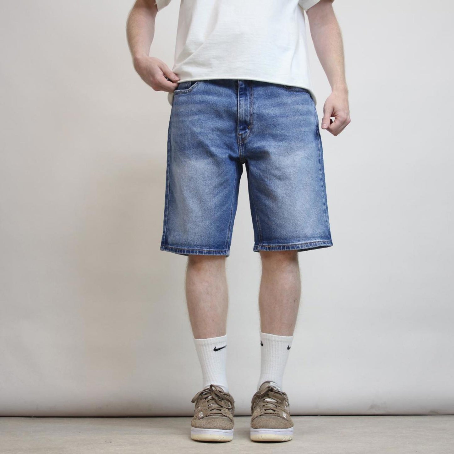 Mens Levi’s jorts W36