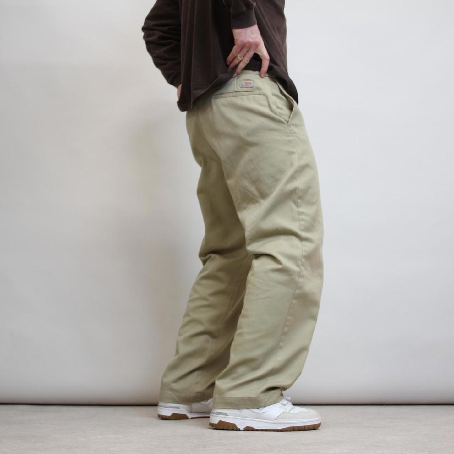 Beige Dickies pants W38L30 loose twill chino style skater pants
