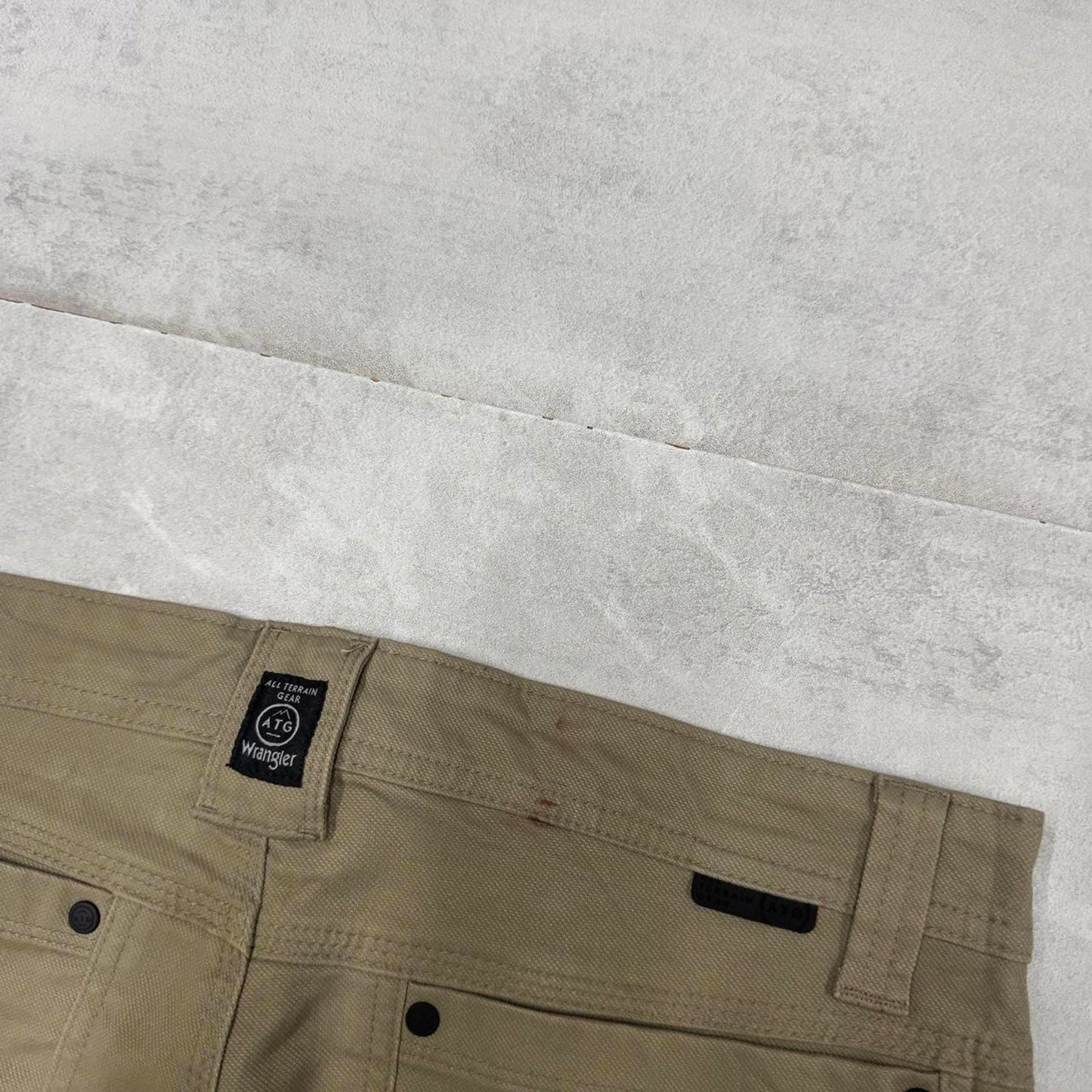 Mens Wrangler Cargo Shorts W32