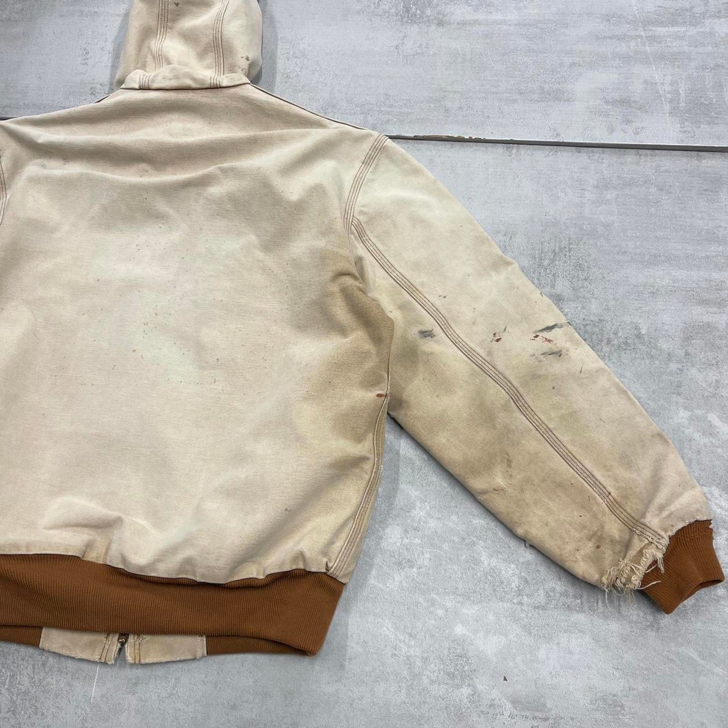 Vintage hooded Carhartt active jacket Large faded tan thrashed distressed style skater