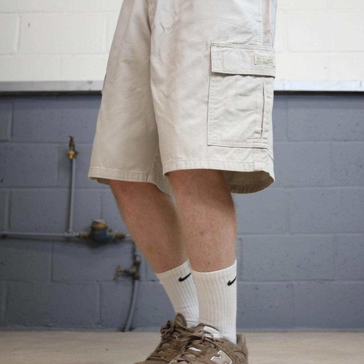 Baggy Wrangler cargo shorts W36