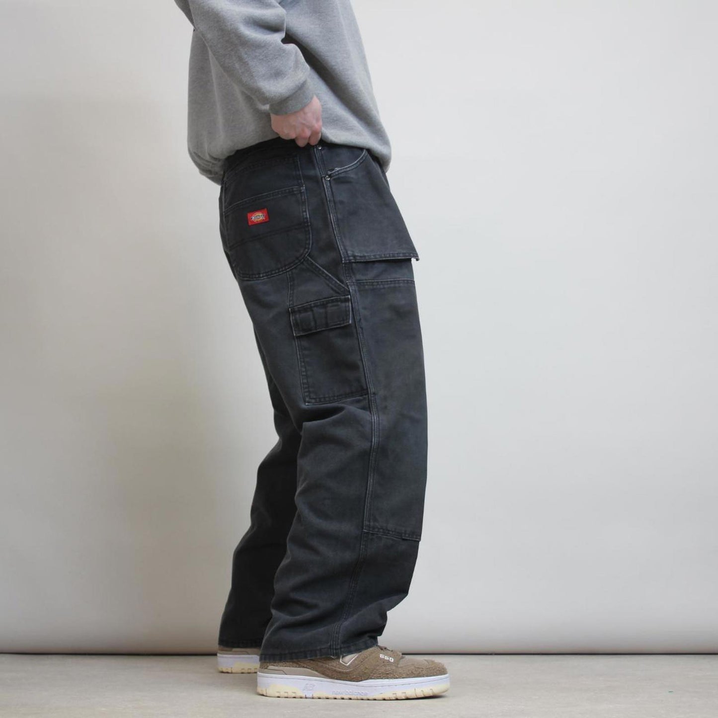 Black baggy Dickies carpenter jeans W38L29 double knee wide leg thick canvas 90s style cargos