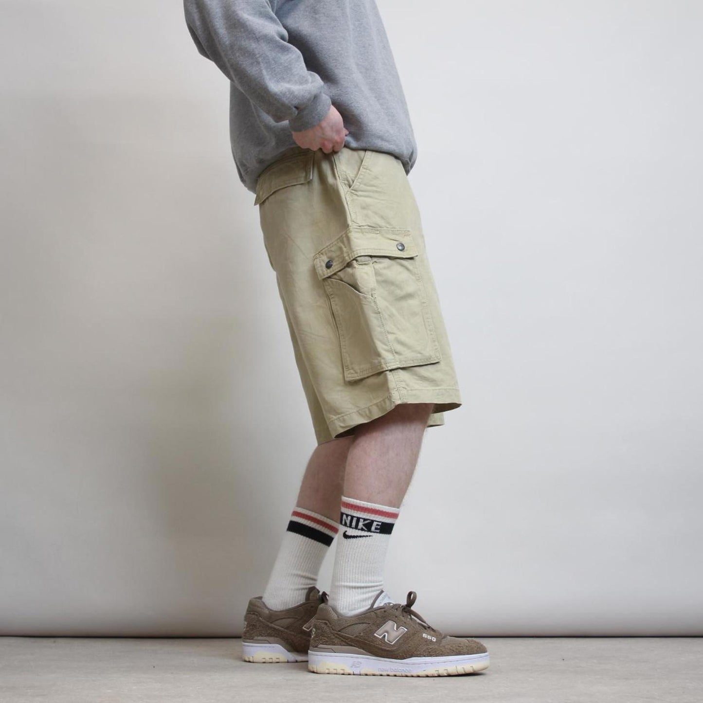 Carhartt cargo shorts W36