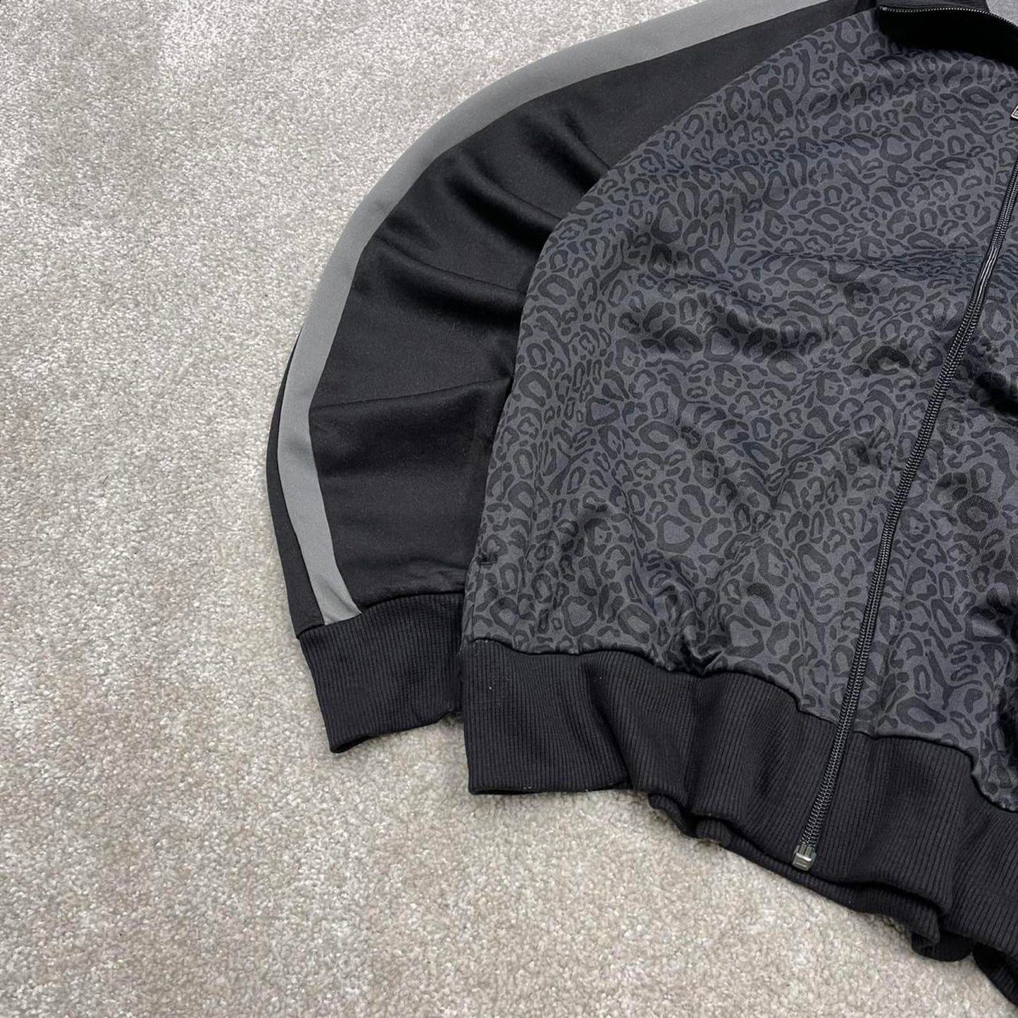 Y2k 00s Puma track jacket L men's grey black sports full zip track suit top sporty