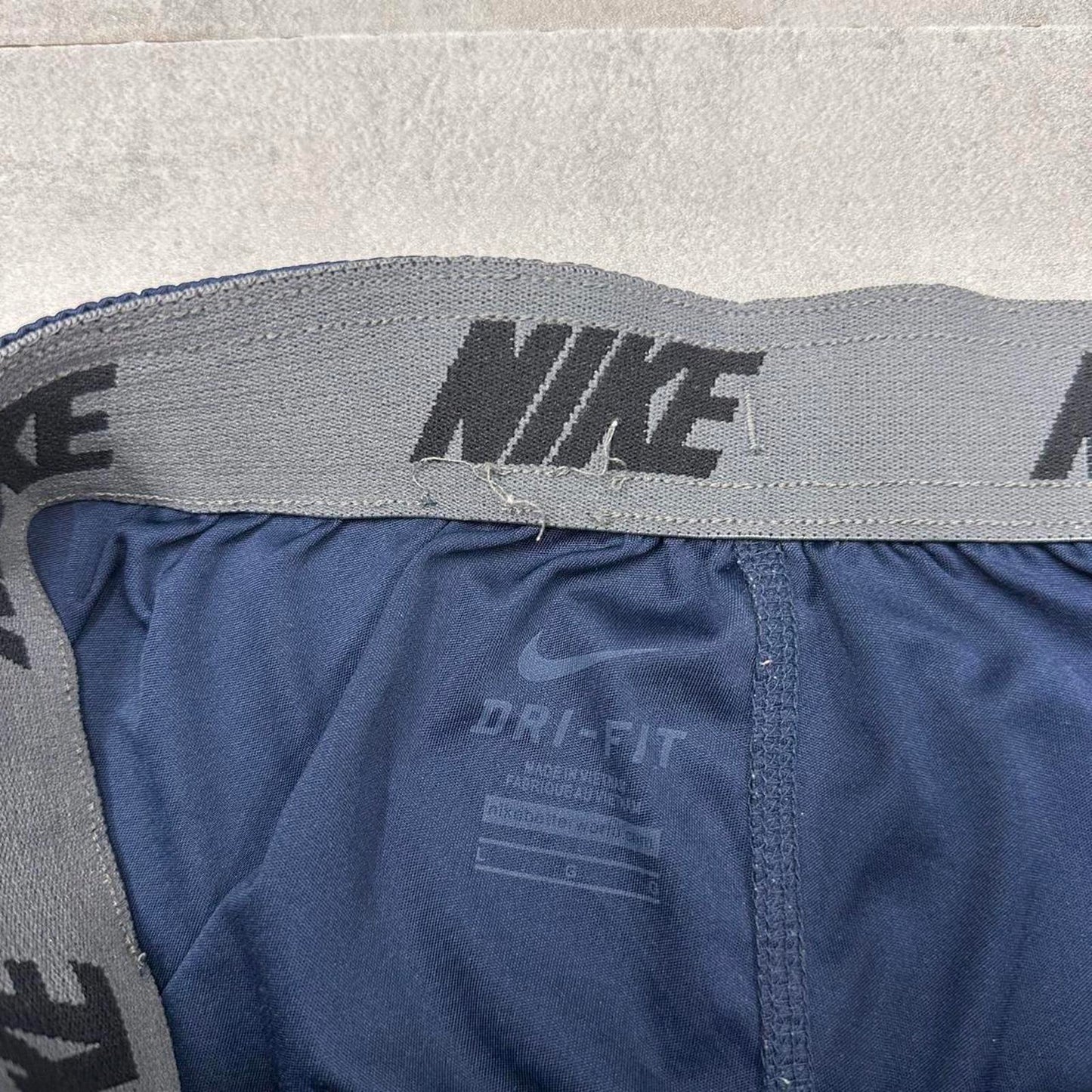 Baggy Nike Y2K Sports Shorts Large