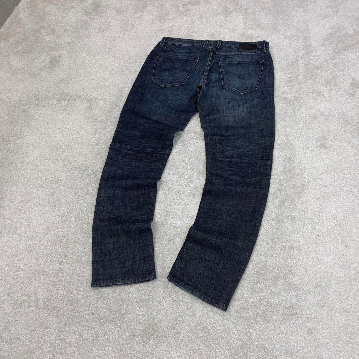 Blue Guess jeans size W33L32 y2k 90s style denim pants slim tapered