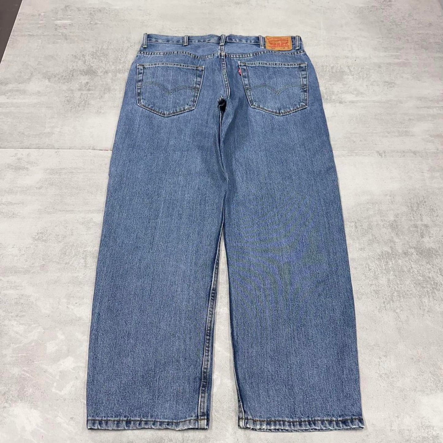 Levis 550 jeans W38 L30 loose blue denim skater style