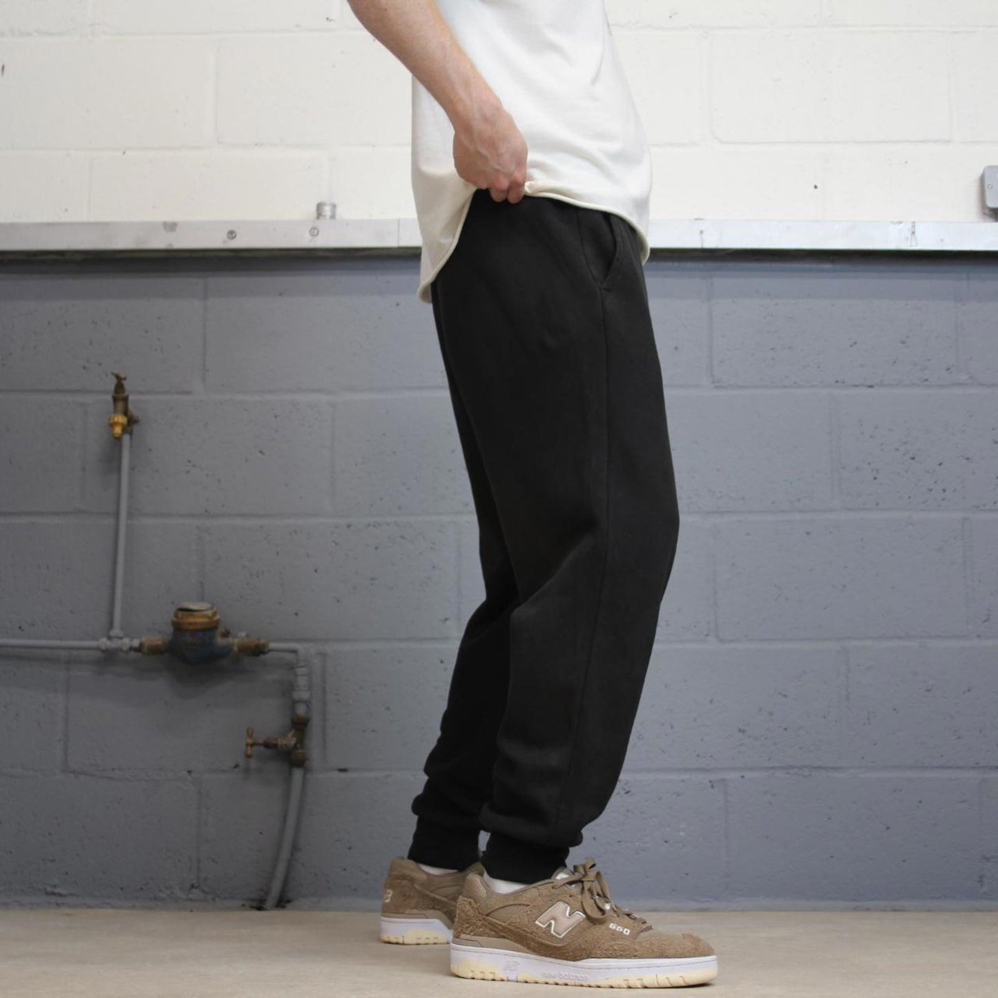 Loose Y2k Black Puma joggers L