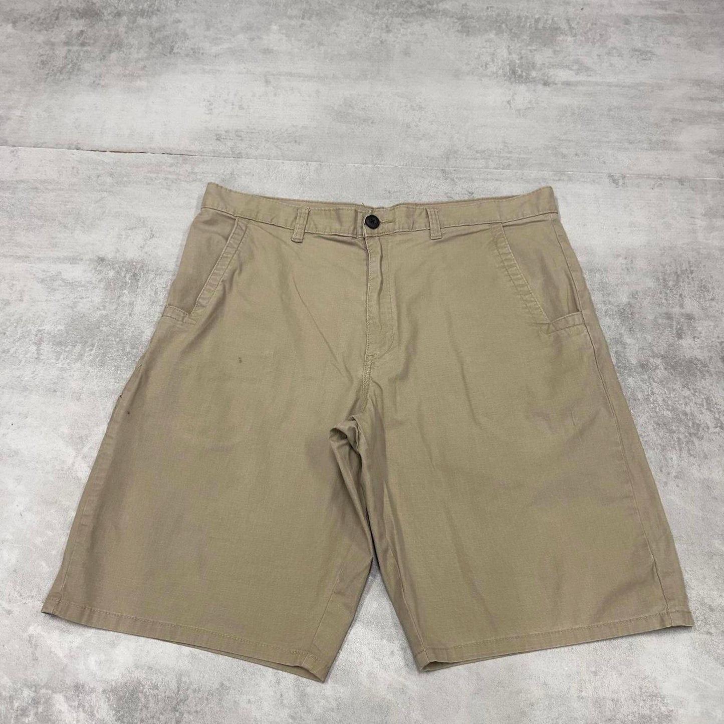 Baggy Beige Dickies carpenter shorts W36