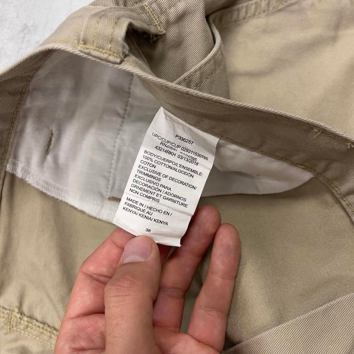 Baggy khaki Dickies cargo shorts W38