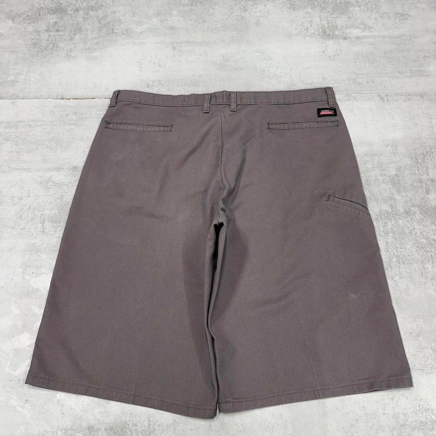 Baggy Grey Dickies carpenter shorts W38