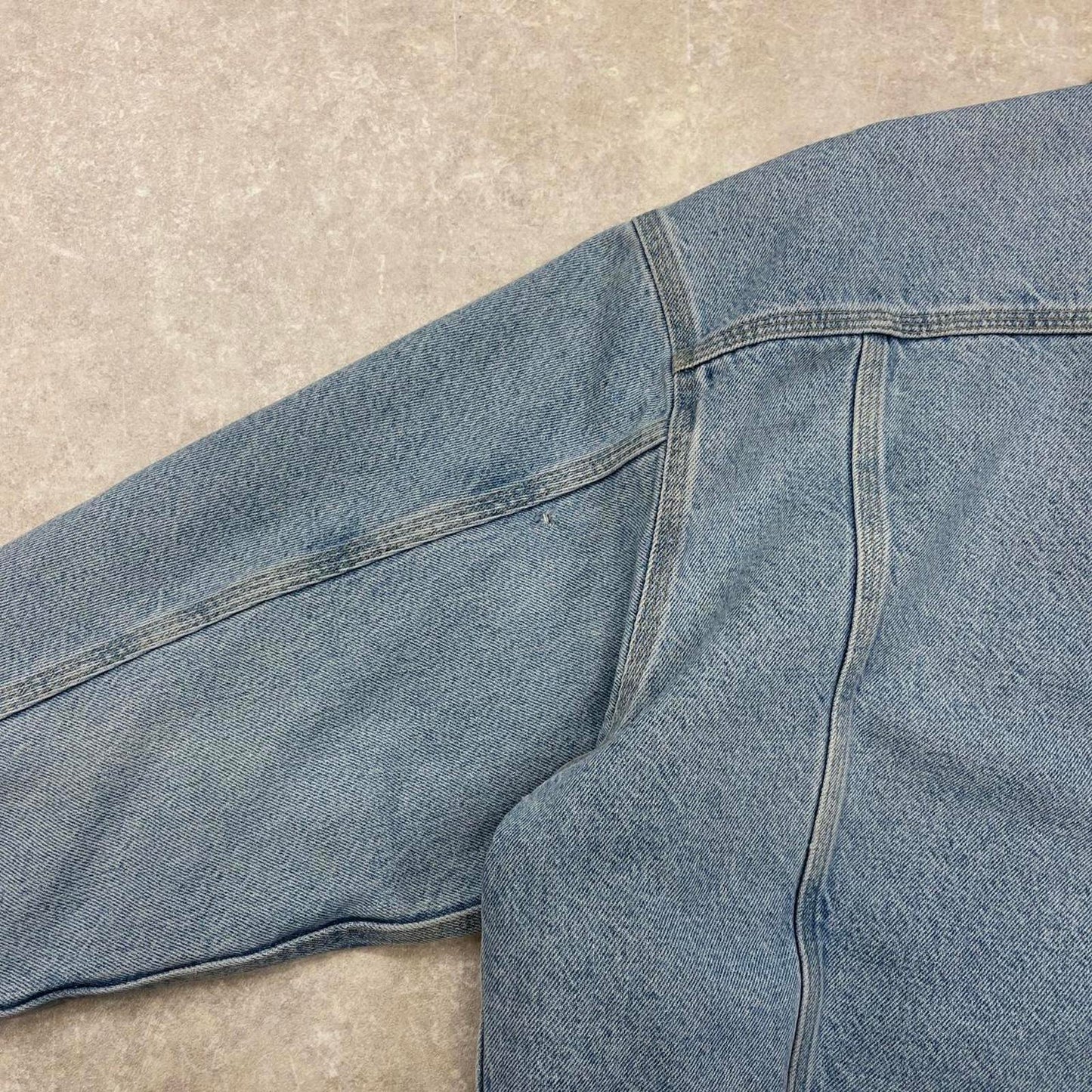 Vintage Carhartt trucker jacket Large