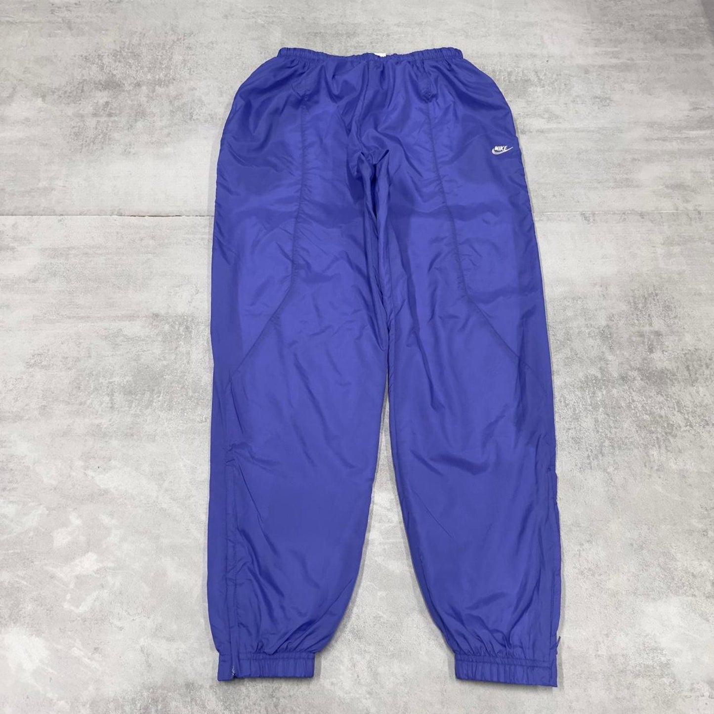 Baggy Nike trackies L