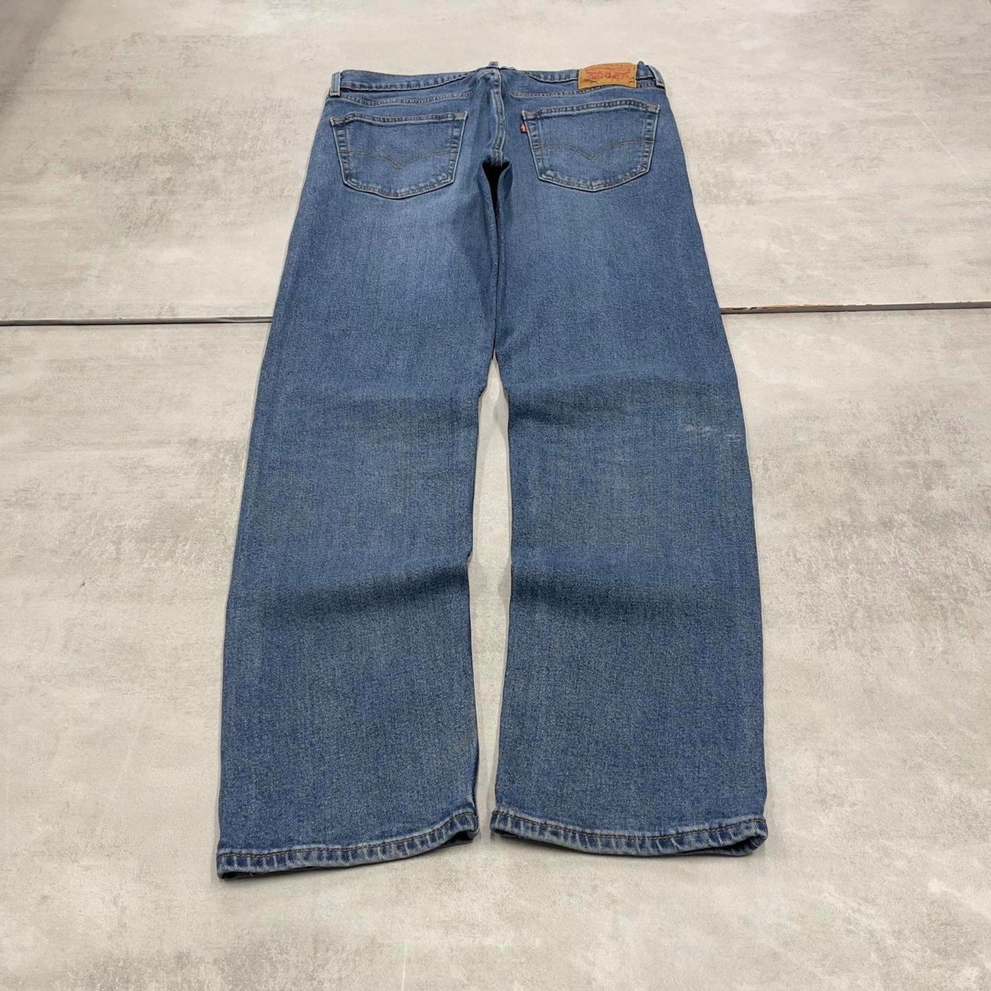 Blue Levis 505 jeans W34L32 blue straight leg y2k style pants red tab logo
