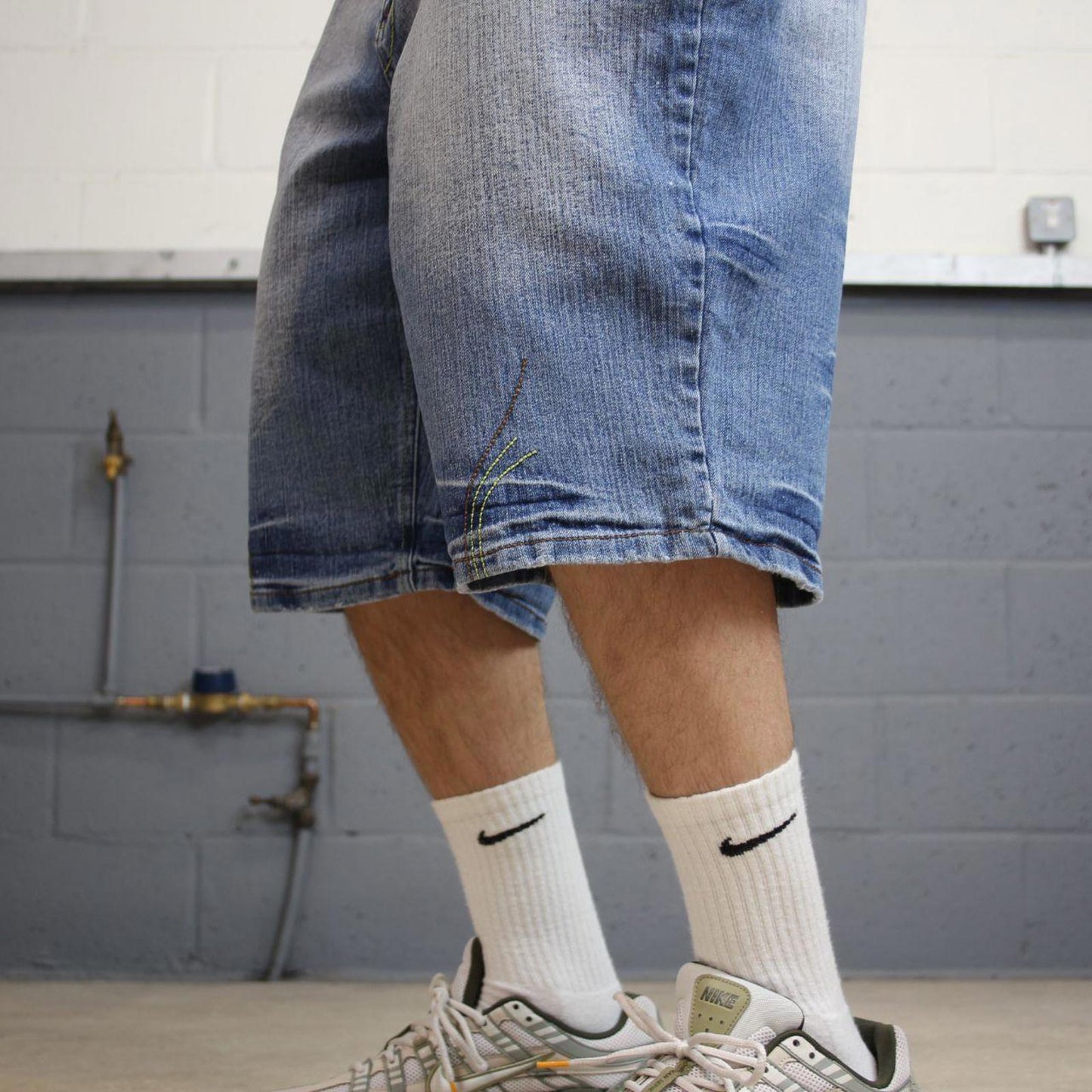 Y2k loose denim shorts skater style blue Denim Neeso Jeans summer festival jorts