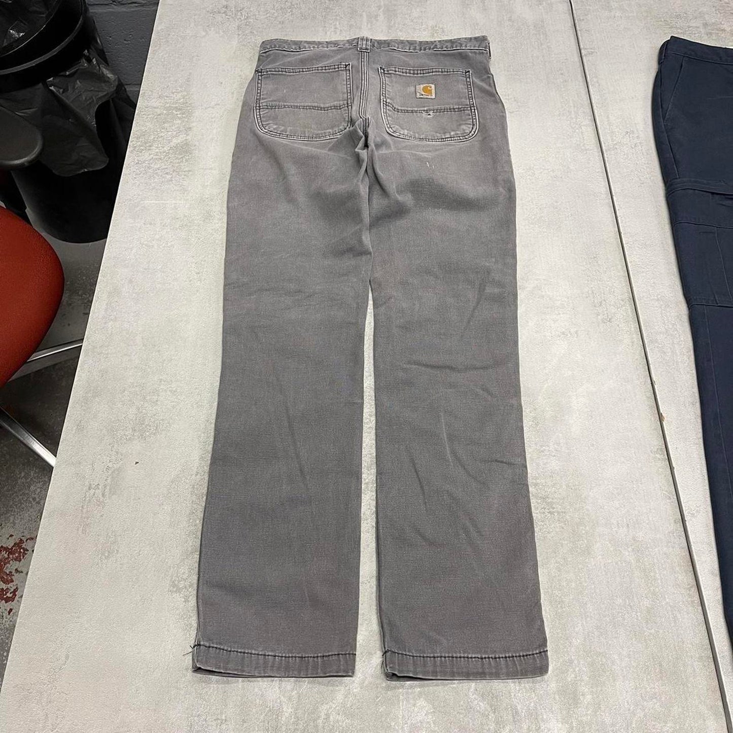 Grey Carhartt trousers W31 straight fit pants
