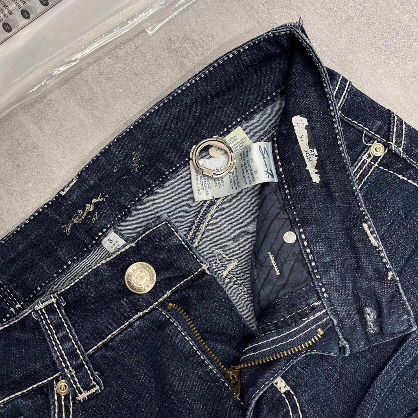 Embroidered jeans W32L30