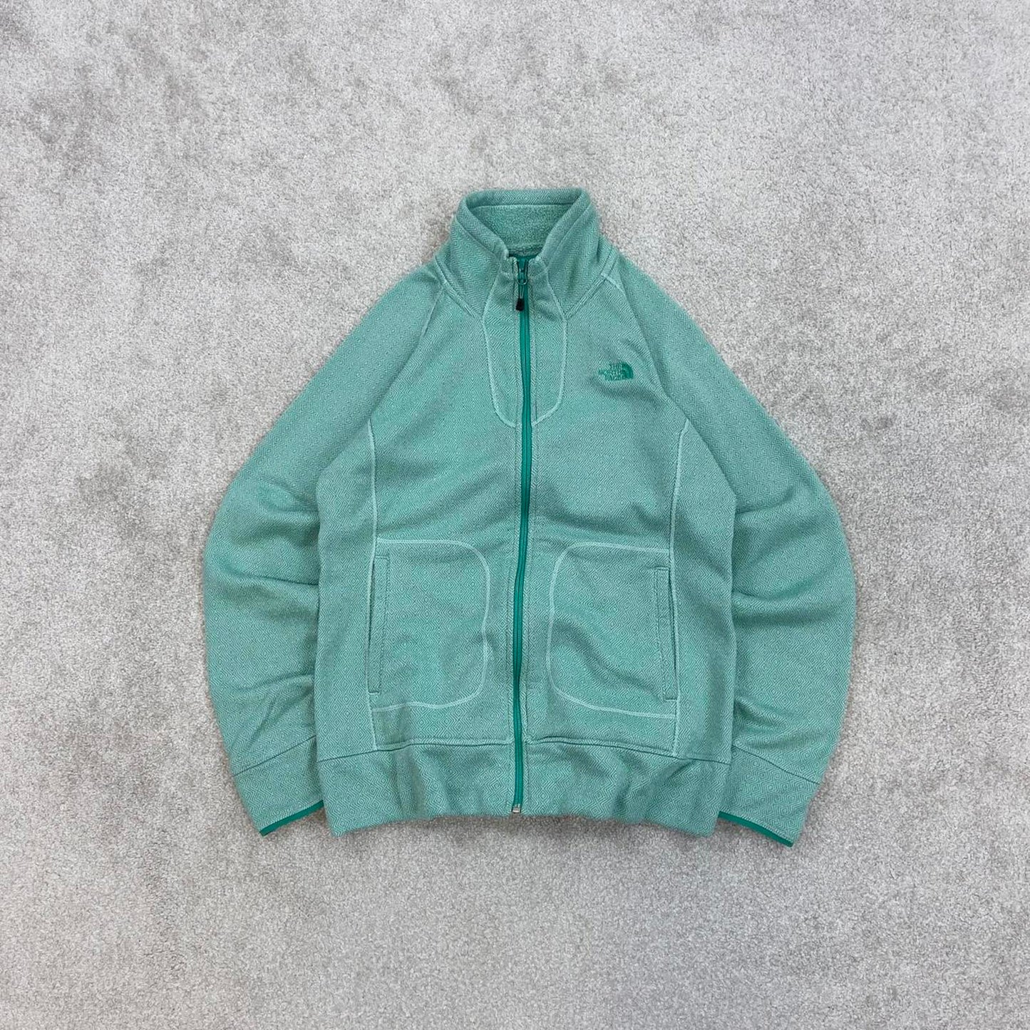 The North Face technical fleece Medium green Women's full zip up y2k style autumn outdoors hiking