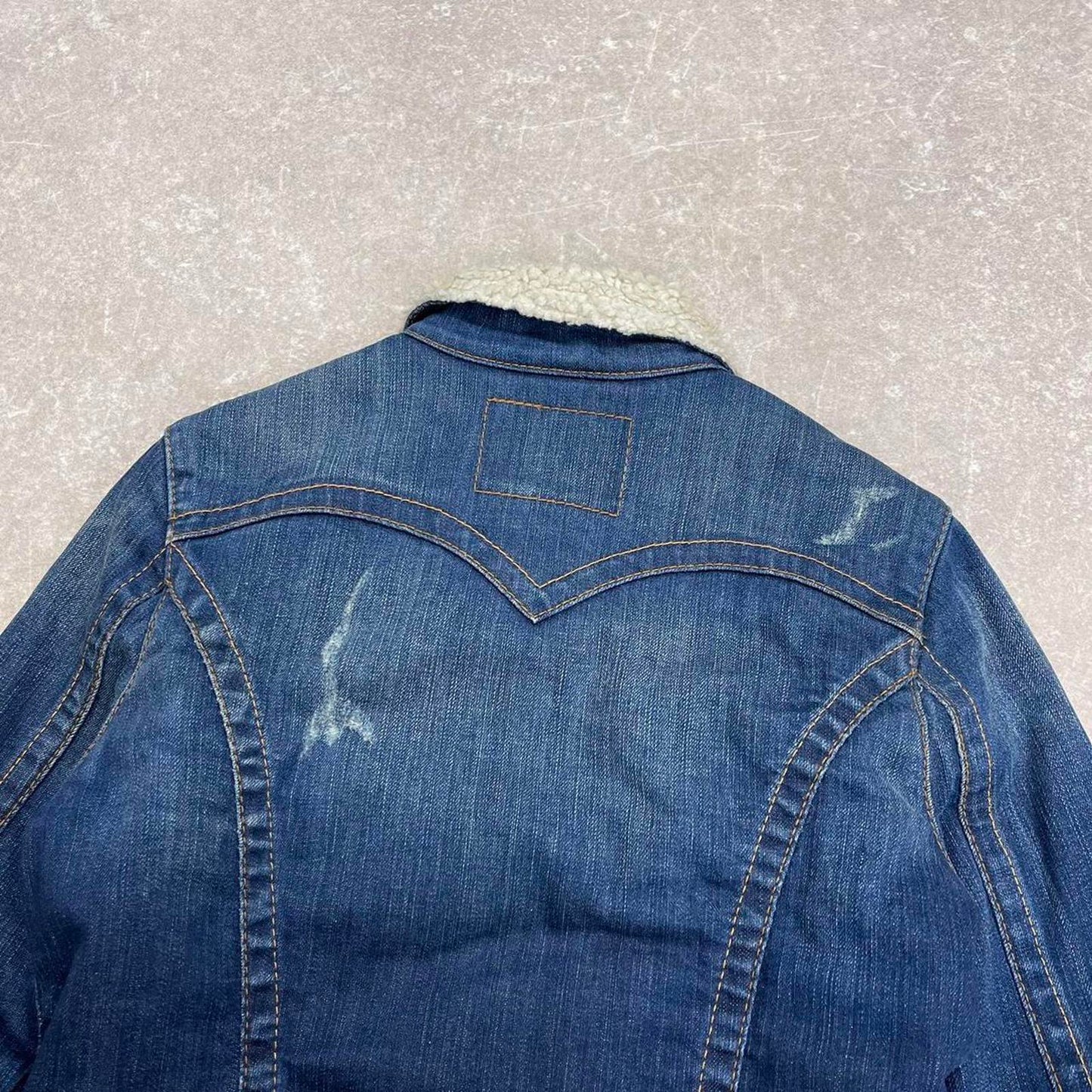 Y2k True Religion denim jacket Small Emily sherpa lined 00s cropped style coat stitch detailing