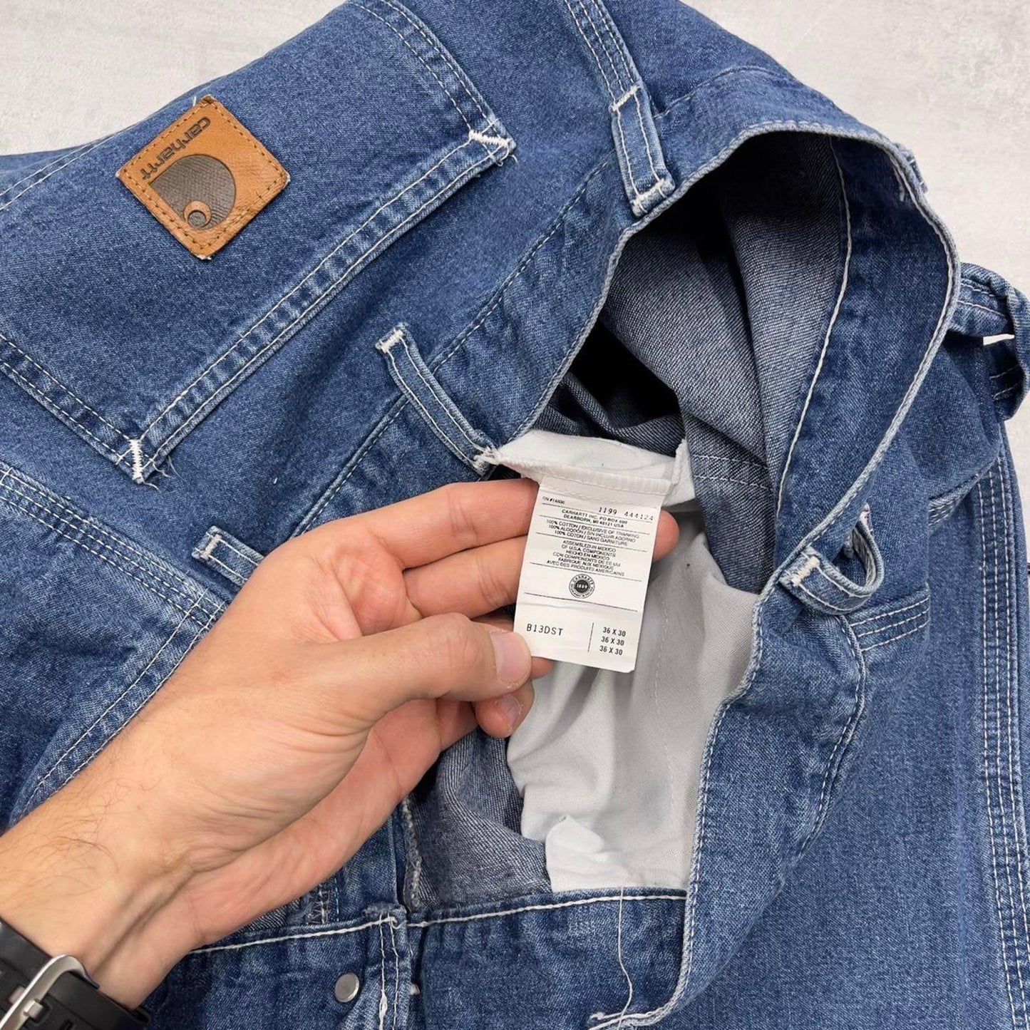 vintage Carhartt carpenter jeans W34L30 Blue Denim 1999 loose skater cargos