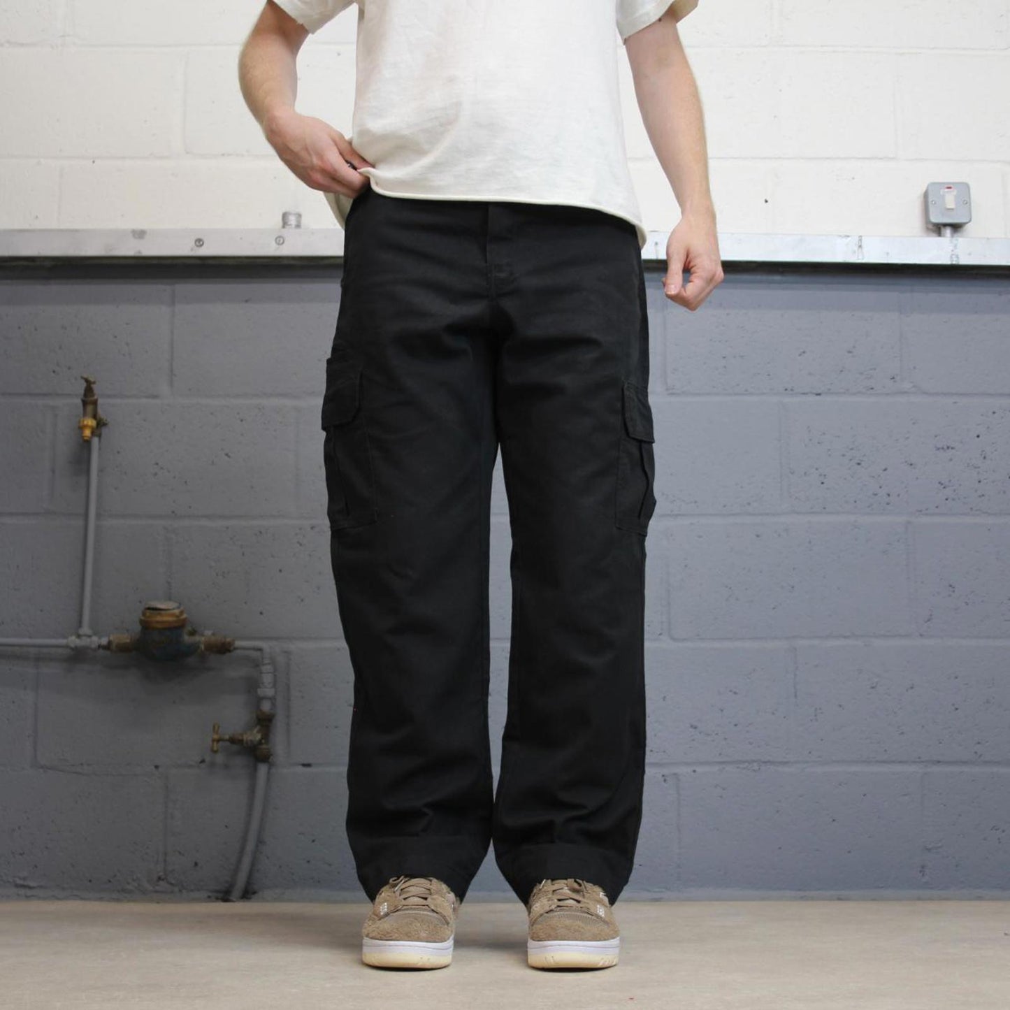 Black Dickies cargo trousers W34L30