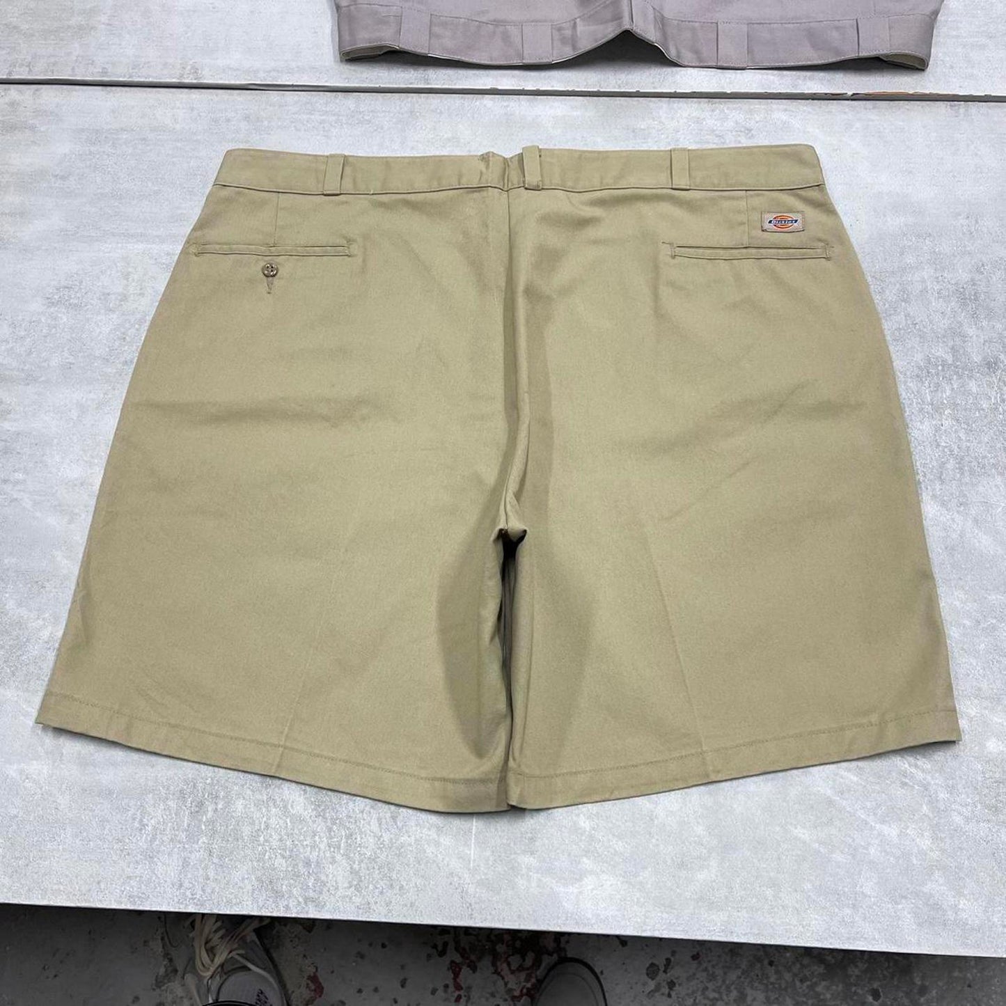 Dickies skate shorts W44