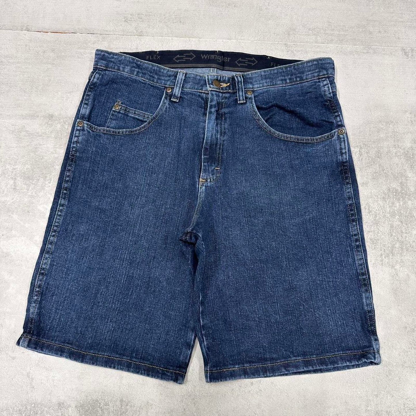 Mens Loose Wrangler jorts W34 blue loose denim skater style shorts