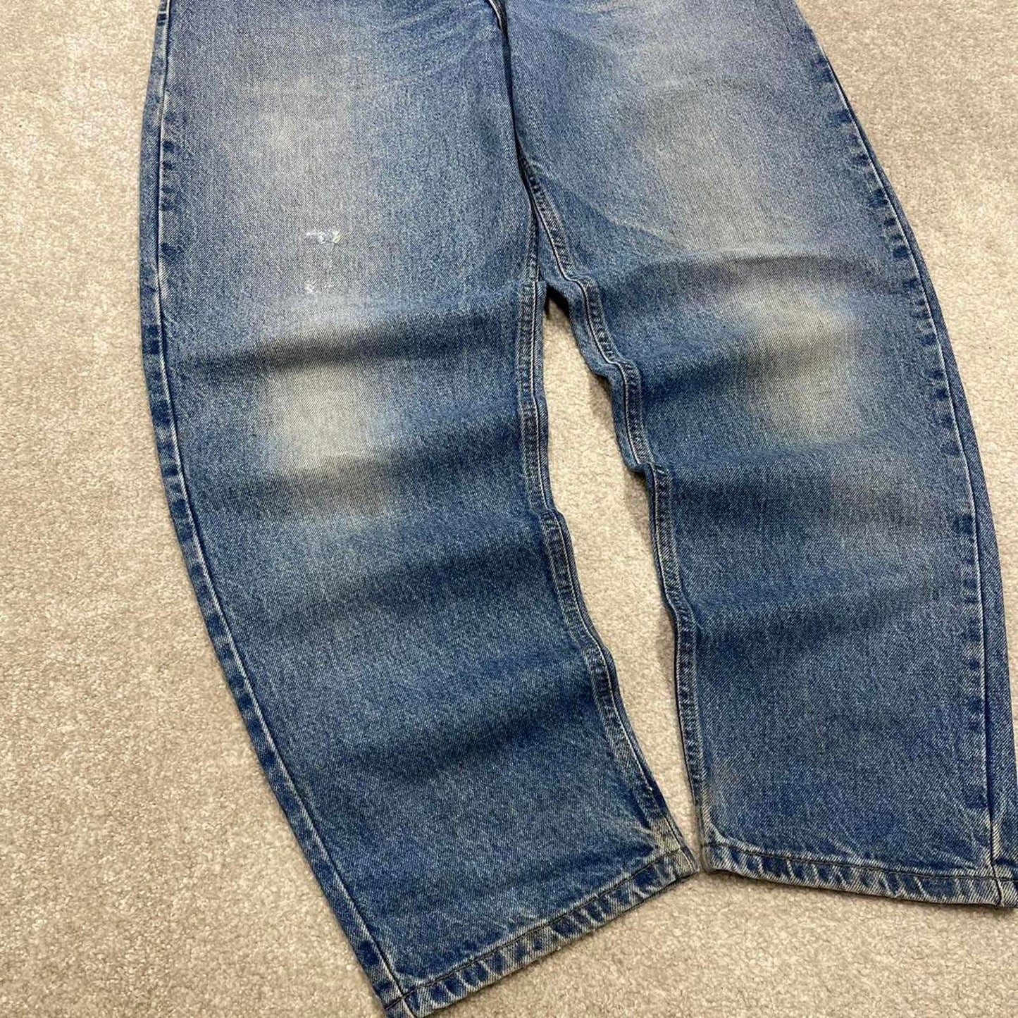 Vintage blue Carhartt jeans W36L30 loose baggy denim 90s style skater jeans patch logo