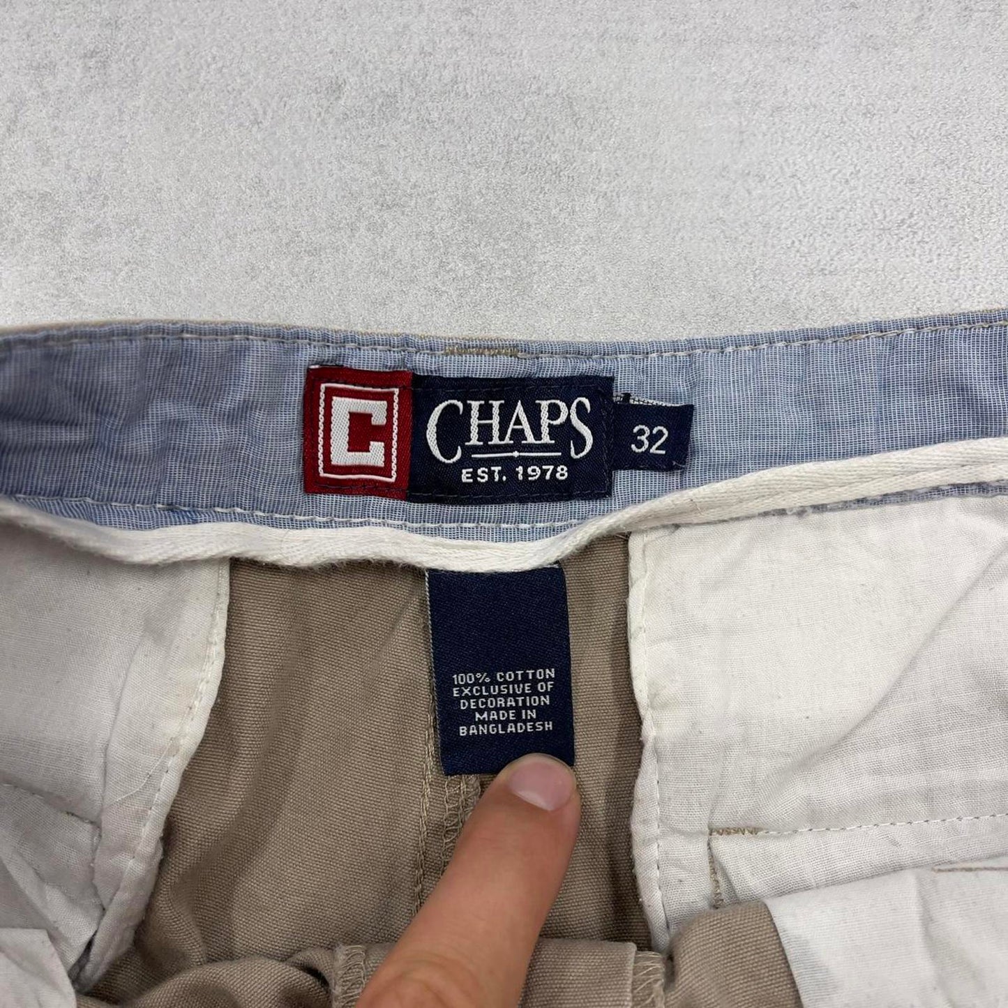 Mens Chaps cargo shorts W32